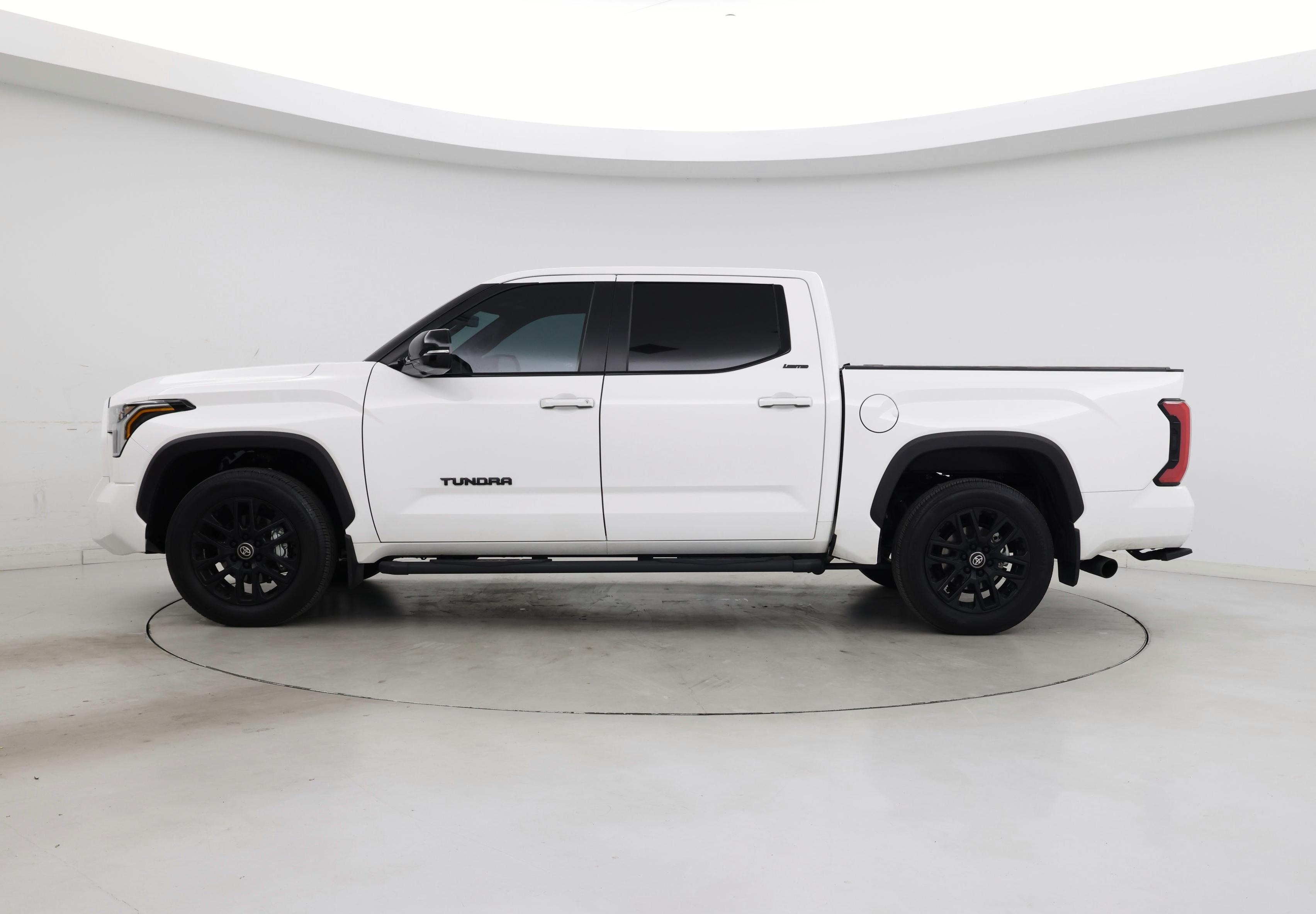 Thumbnail: 2025 Toyota Tundra - 3