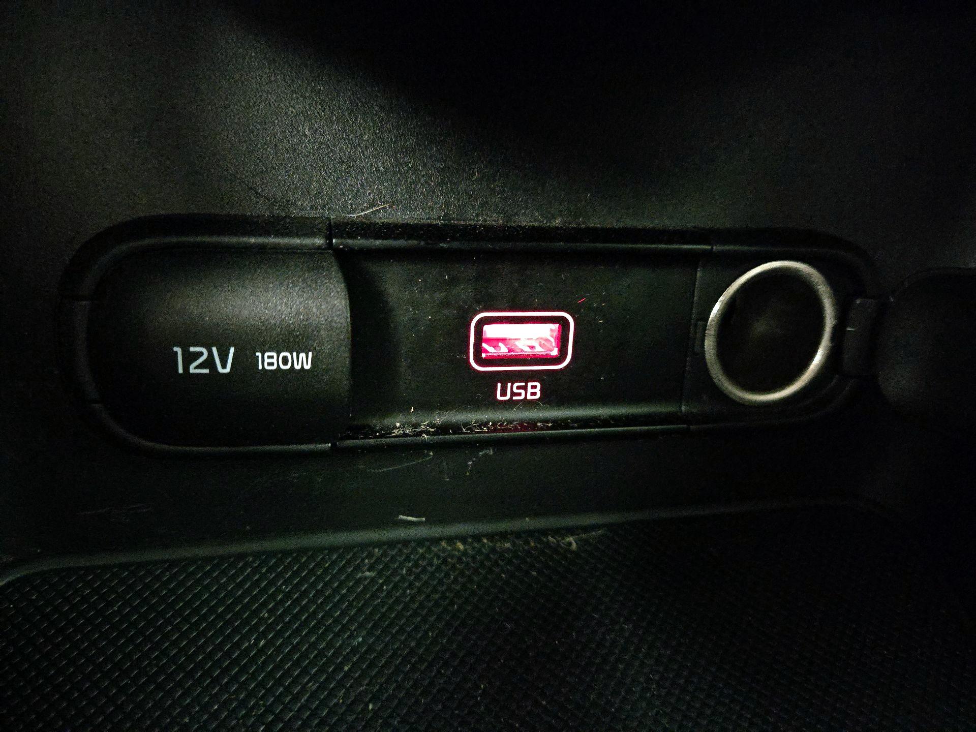 Thumbnail: 2021 Kia Sportage - 18