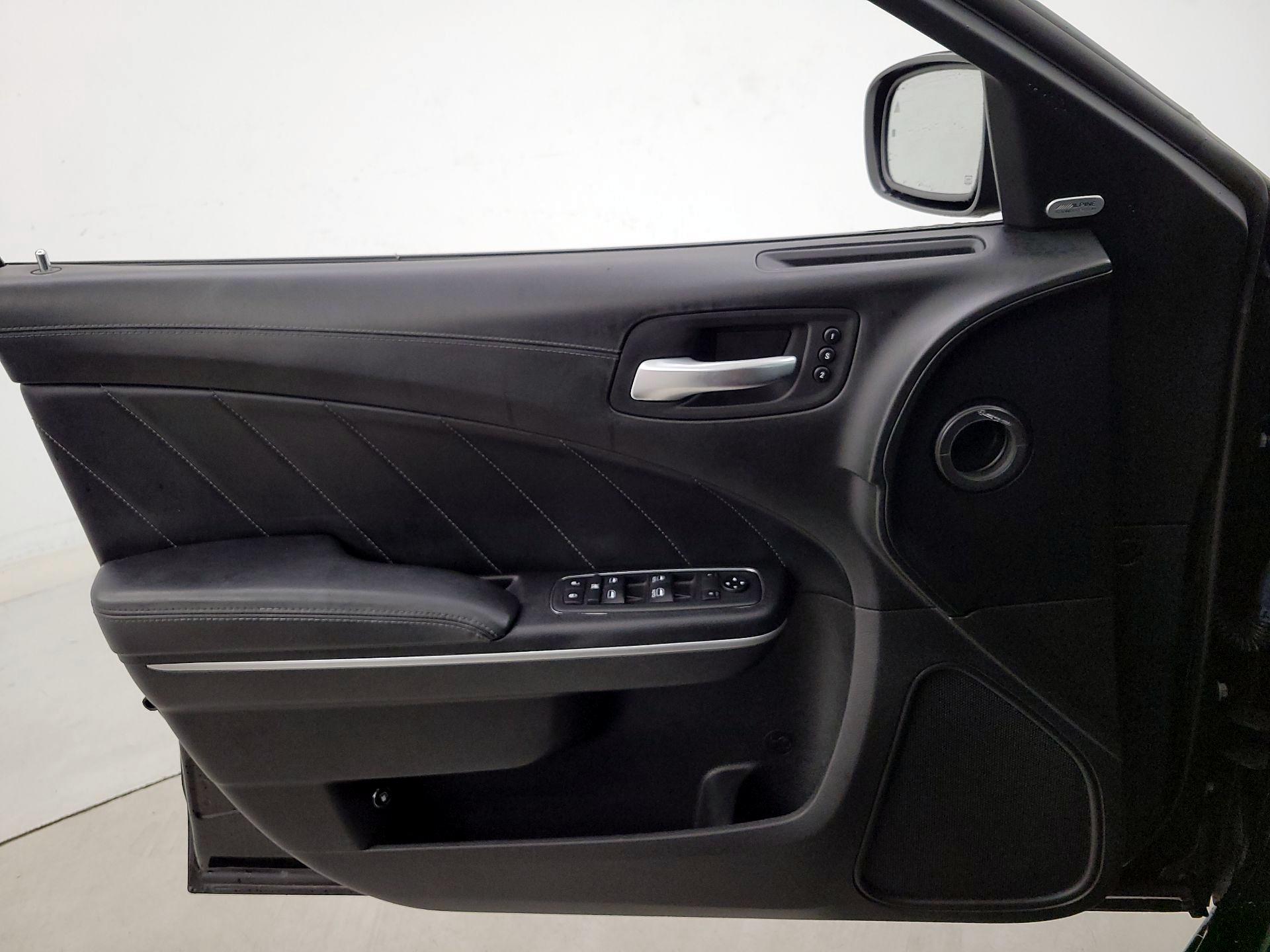 Thumbnail: 2019 Dodge Charger - 12