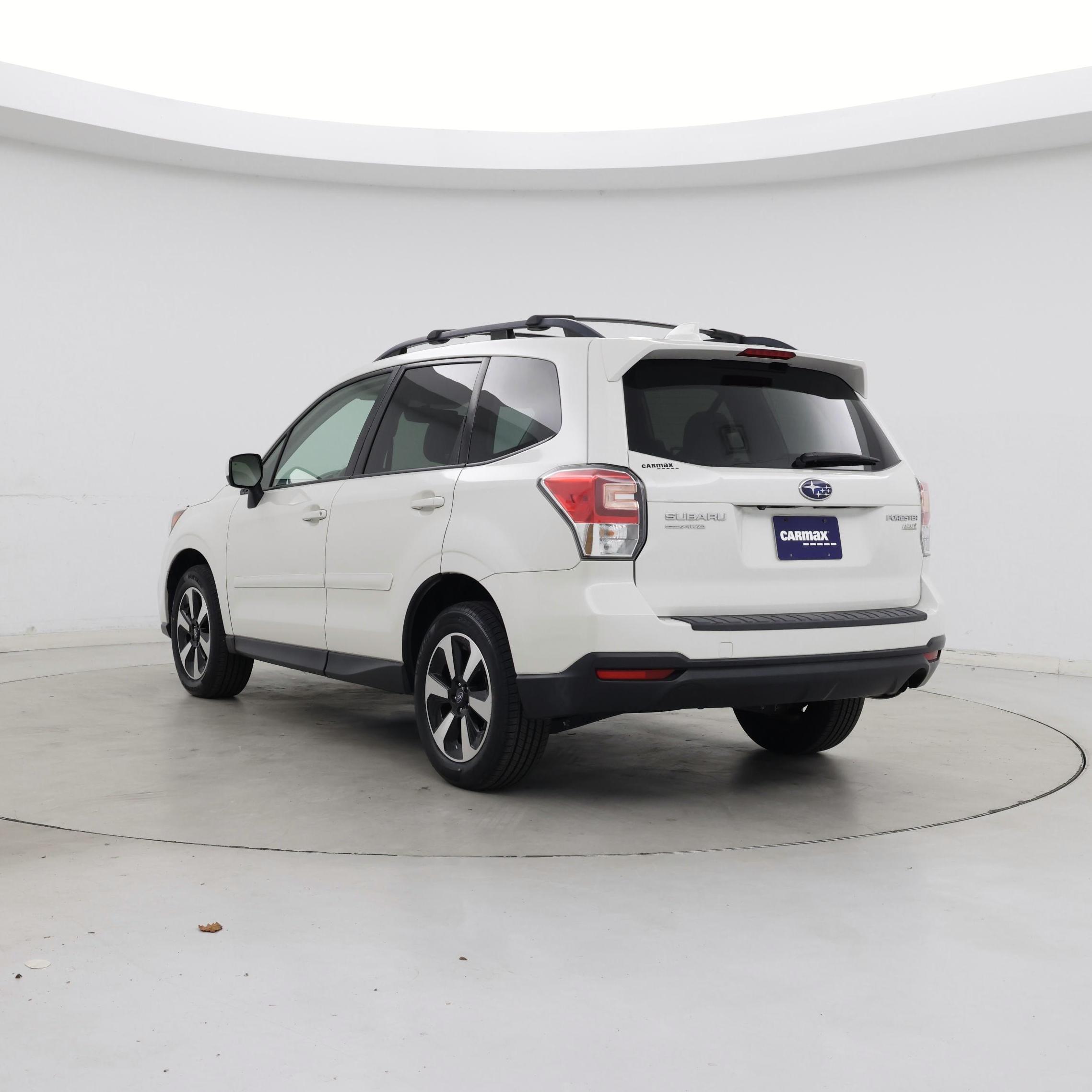 Thumbnail: 2017 Subaru Forester - 2