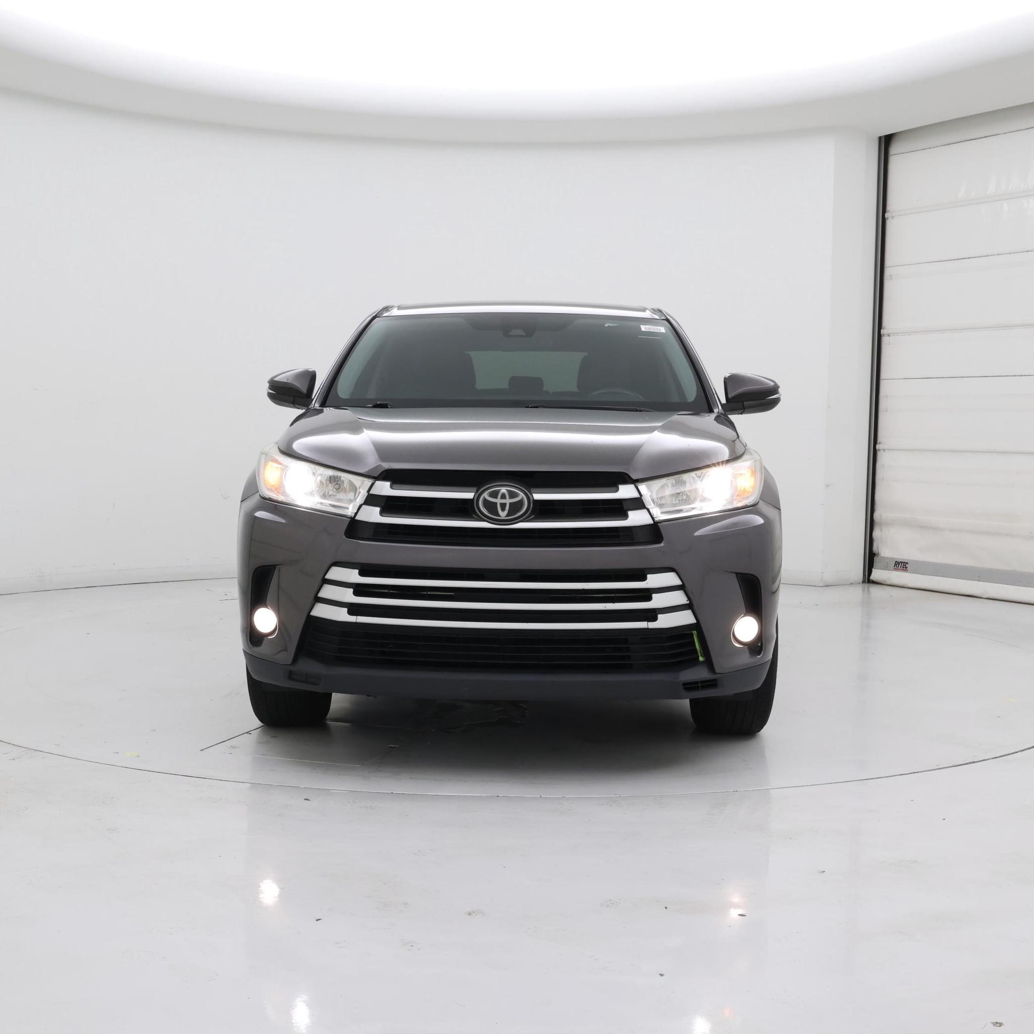 Thumbnail: 2017 Toyota Highlander - 5