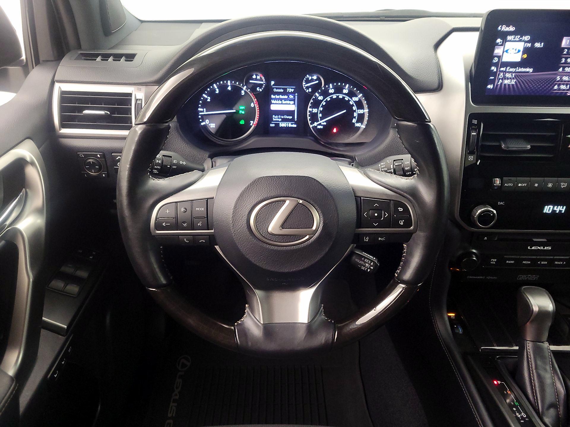 Thumbnail: 2023 Lexus GX - 10