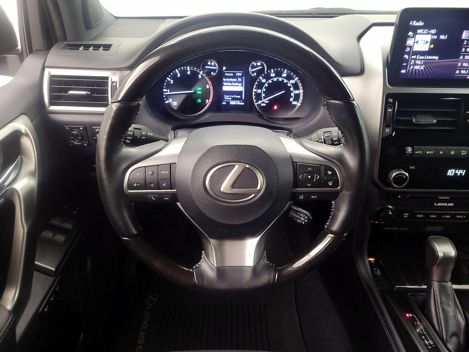 2023 Lexus GX PREMIUM - Photo 11