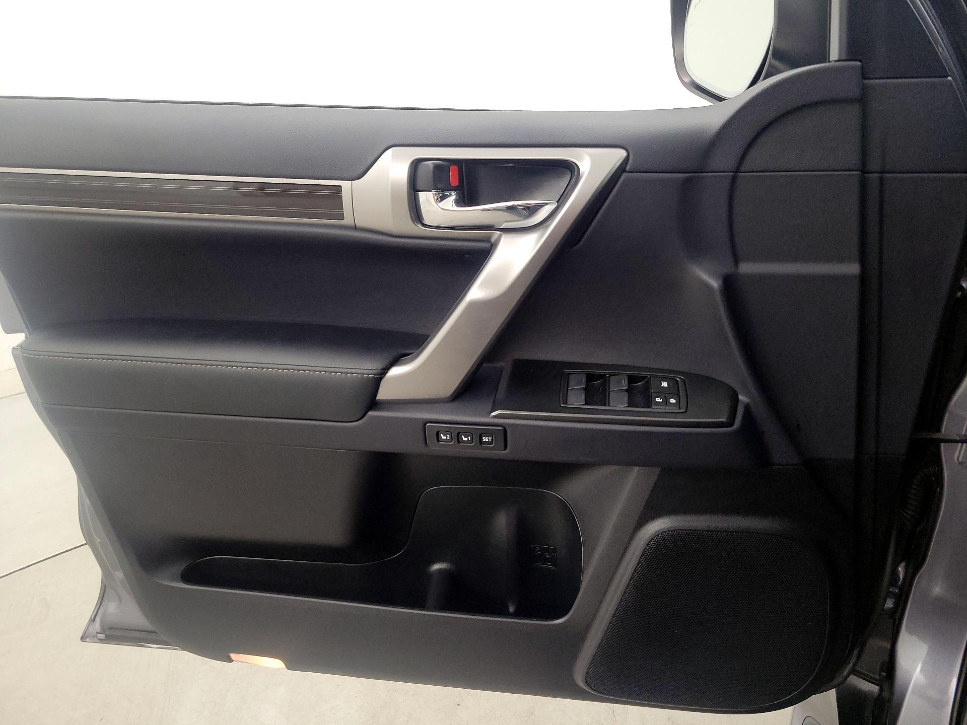 Thumbnail: 2023 Lexus GX - 12