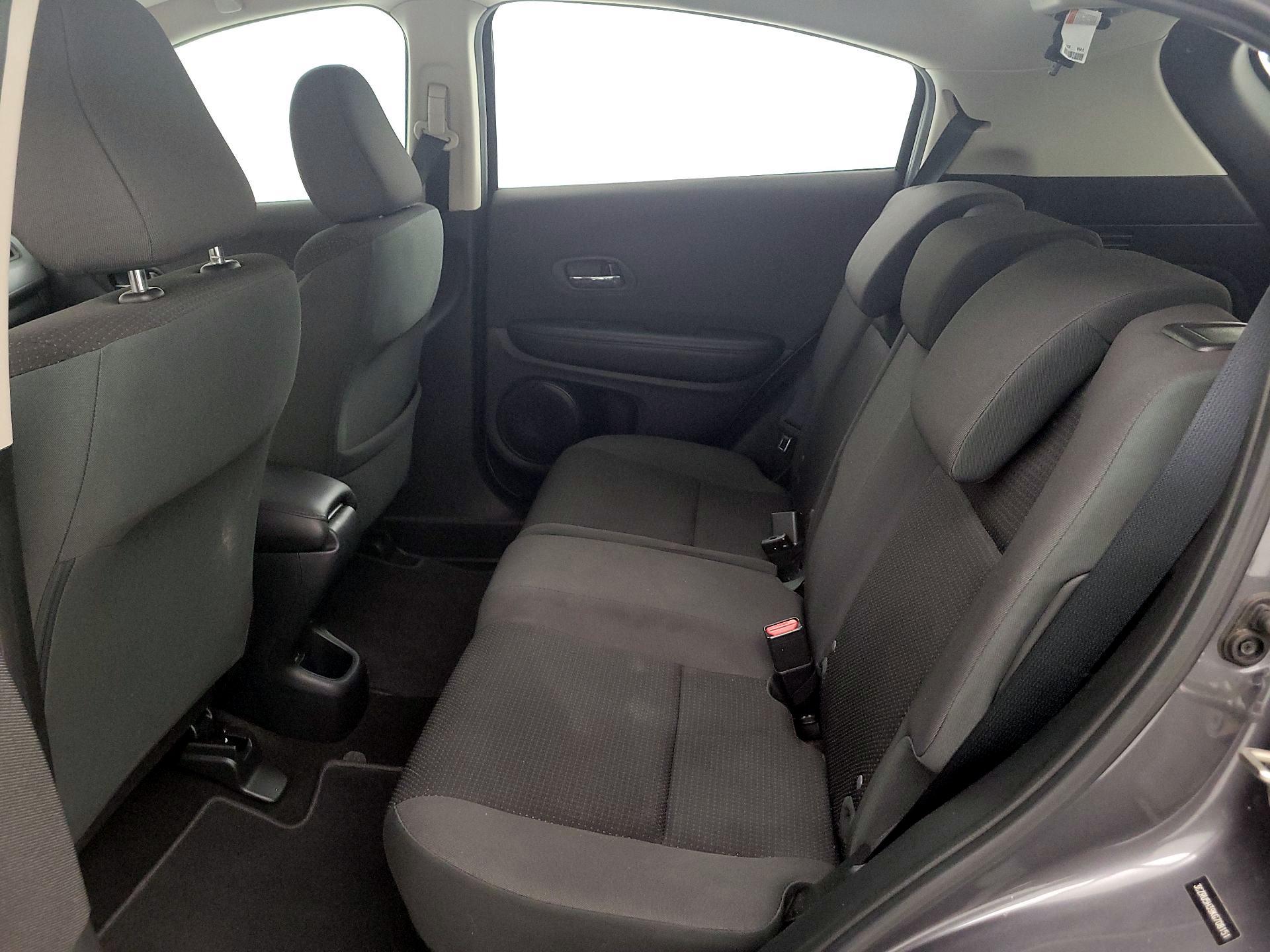 Thumbnail: 2019 Honda HR-V - 19