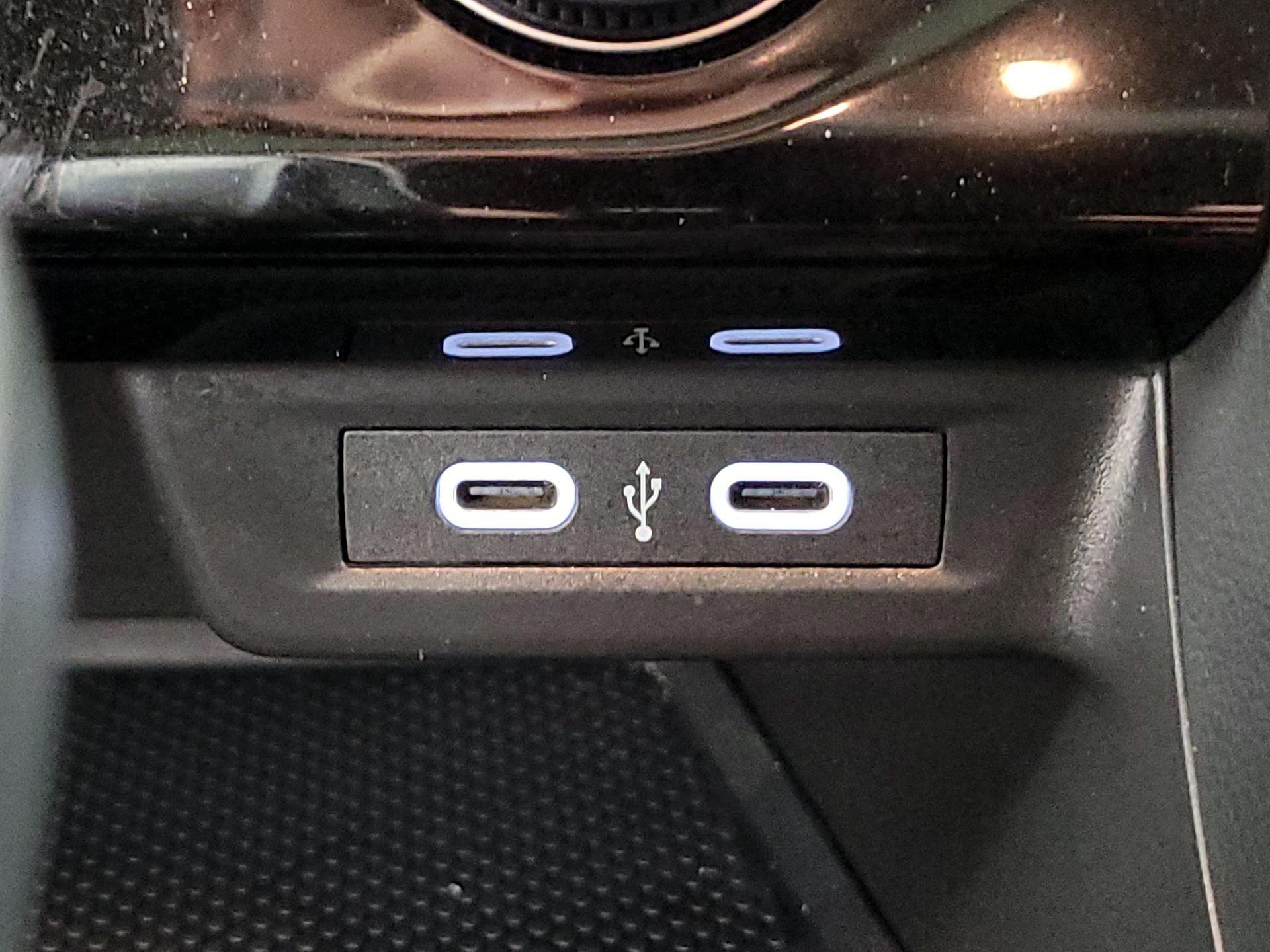 Thumbnail: 2023 Volkswagen Jetta - 18