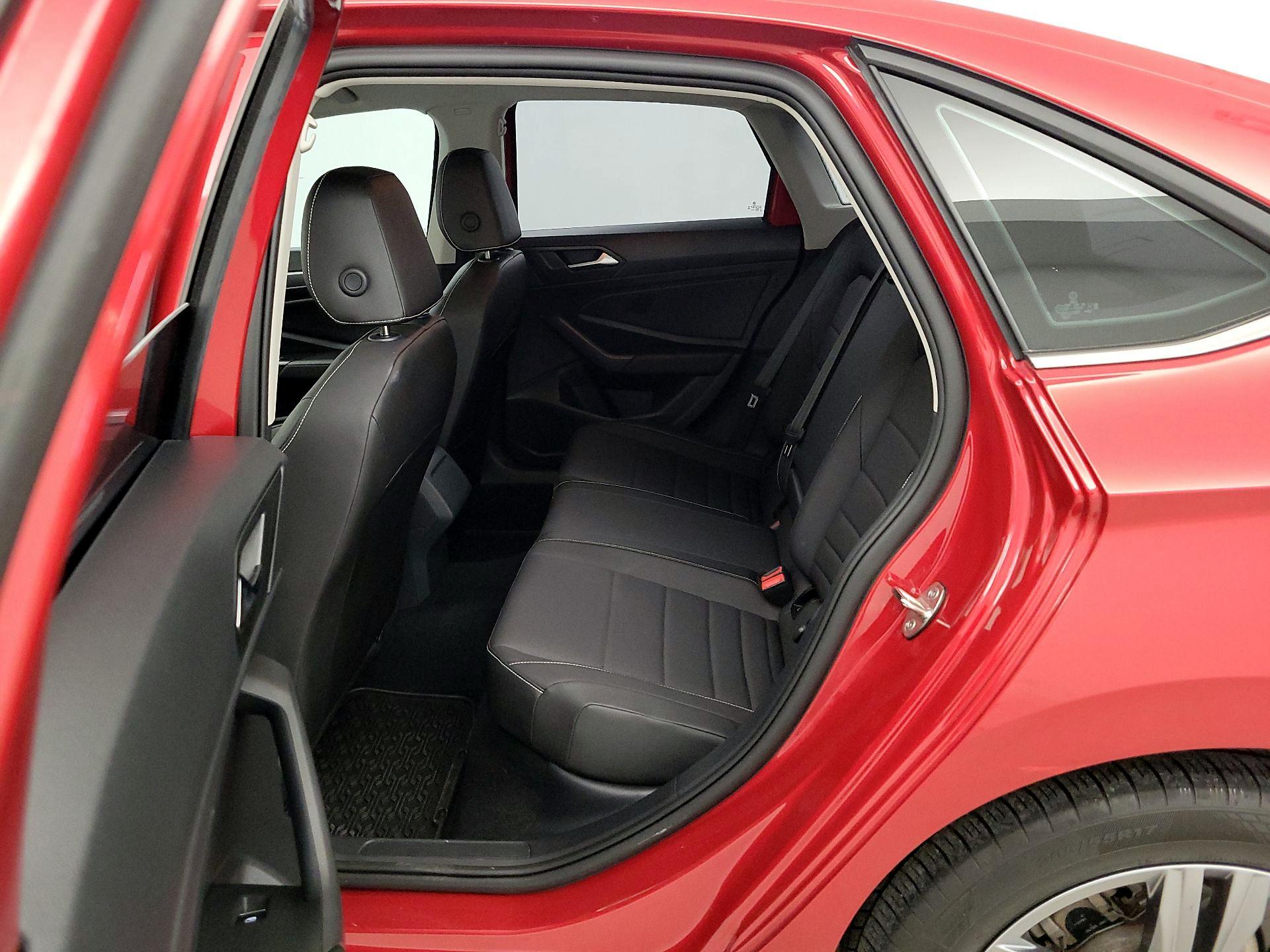 Thumbnail: 2023 Volkswagen Jetta - 20