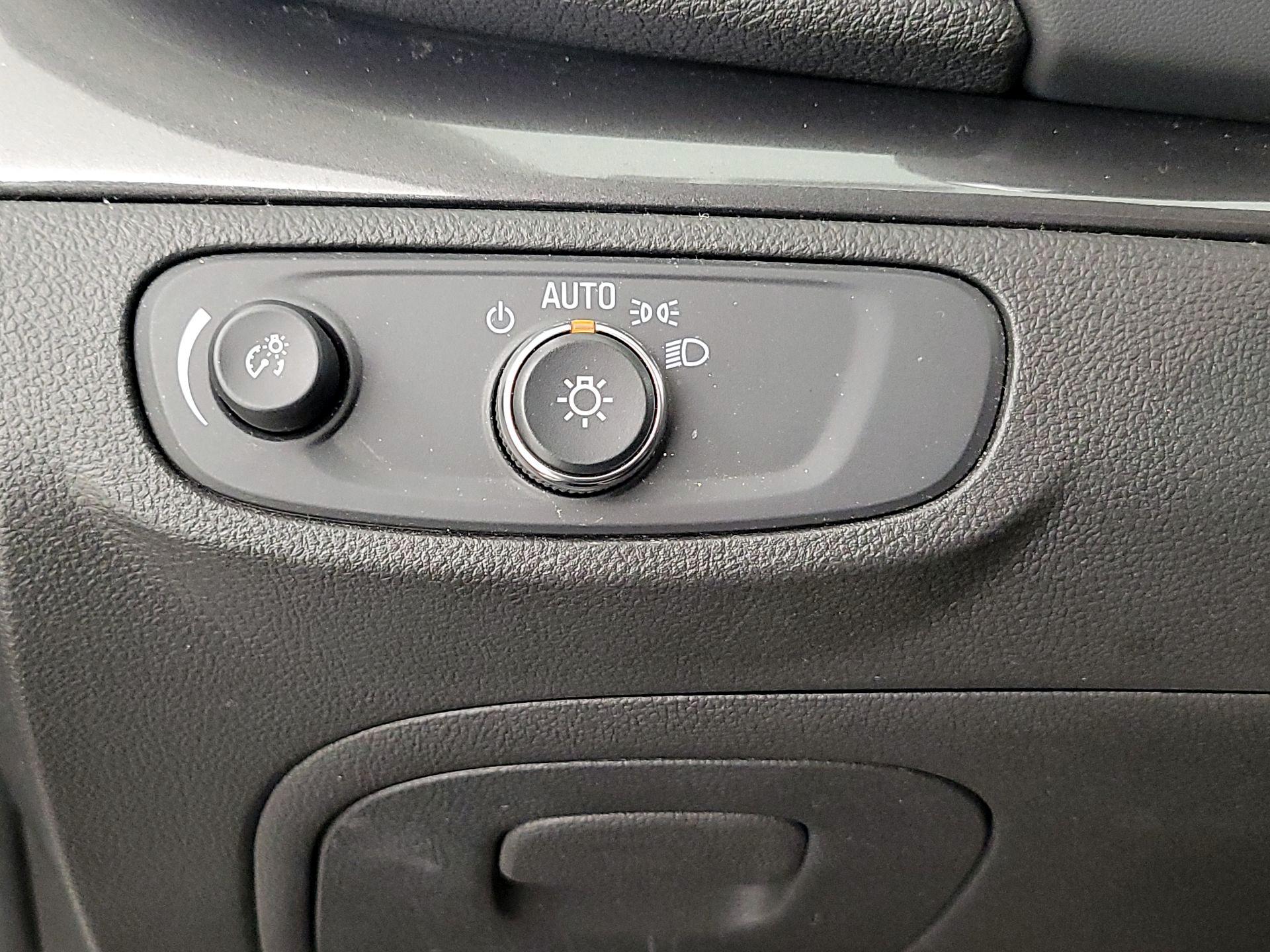 Thumbnail: 2019 Buick Encore - 13