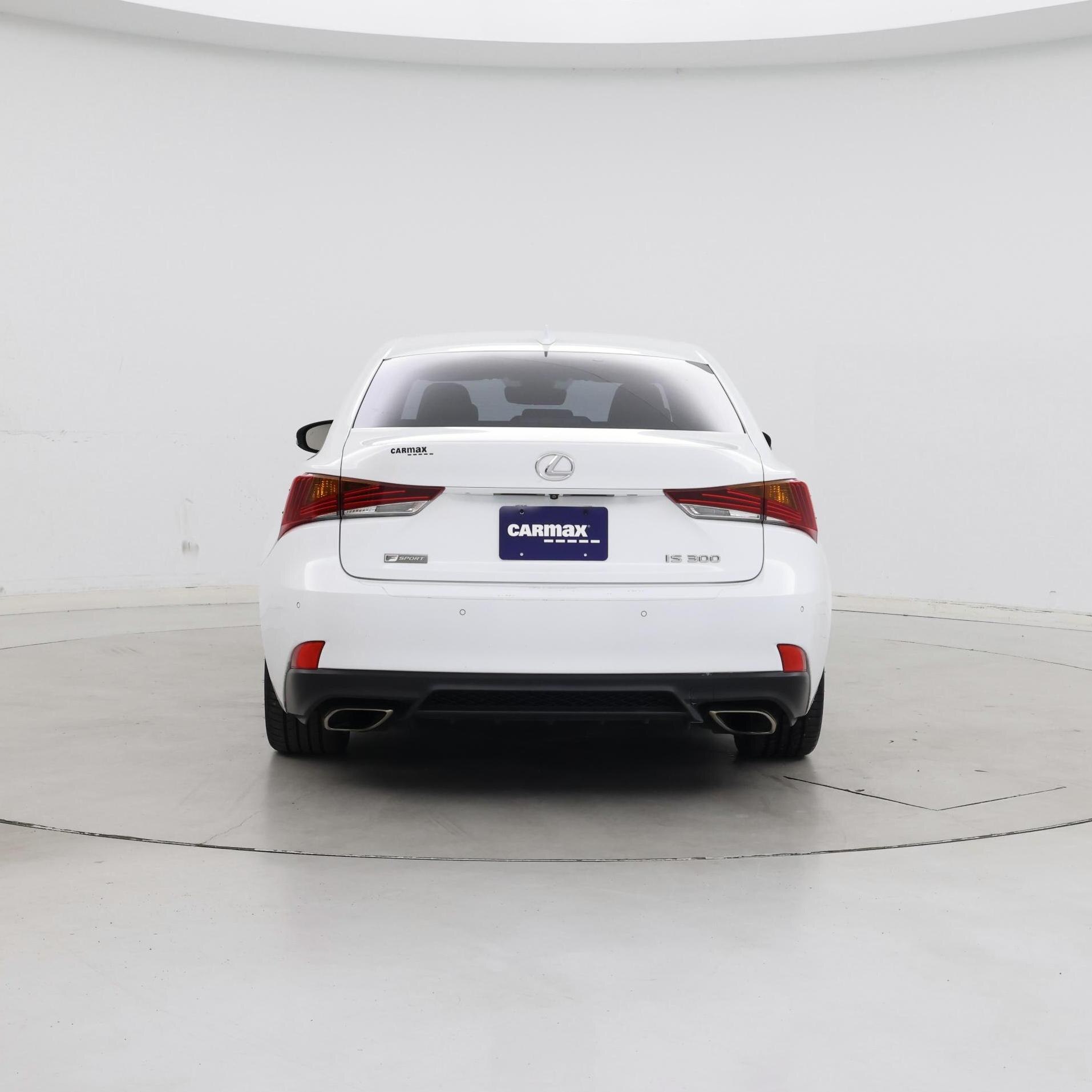 Thumbnail: 2019 Lexus IS - 6