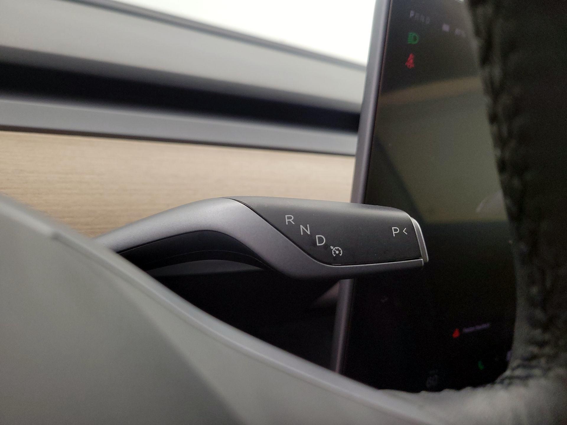 Thumbnail: 2022 Tesla Model Y - 16