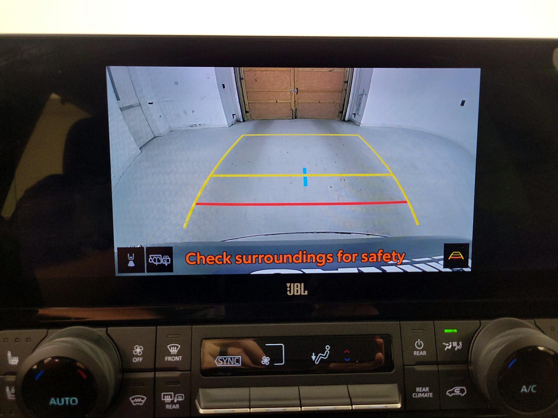 Thumbnail: 2024 Toyota Highlander - 14