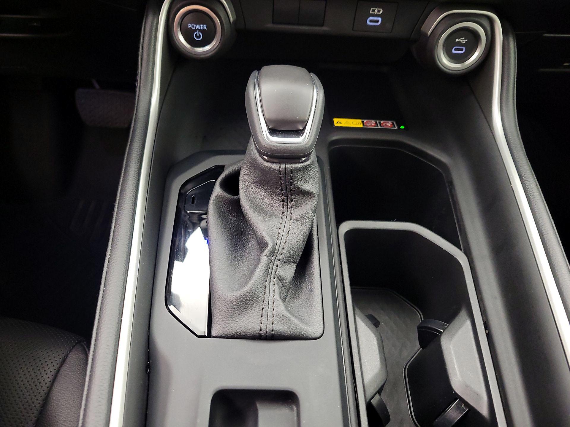 Thumbnail: 2024 Toyota Highlander - 17