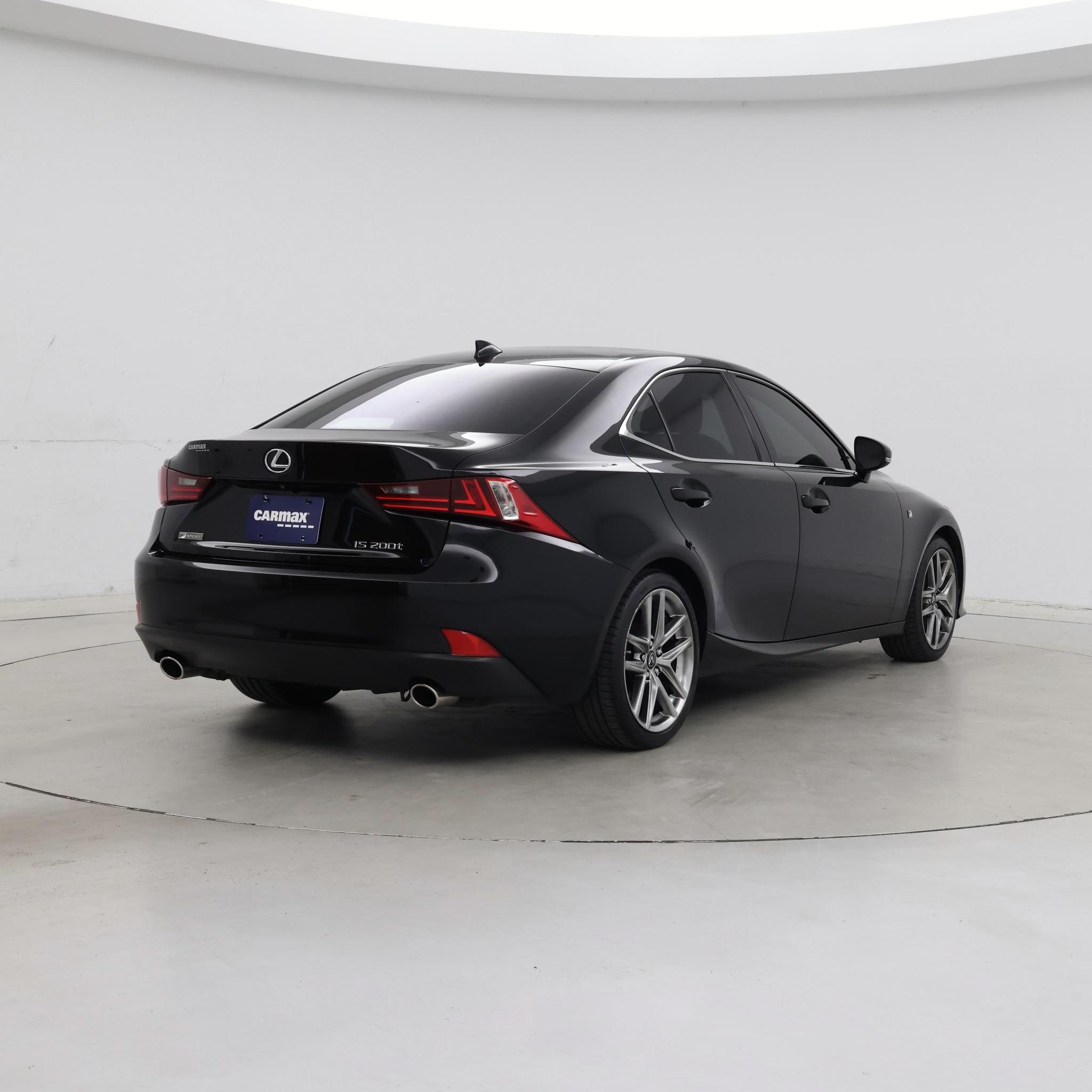 Thumbnail: 2016 Lexus IS - 8