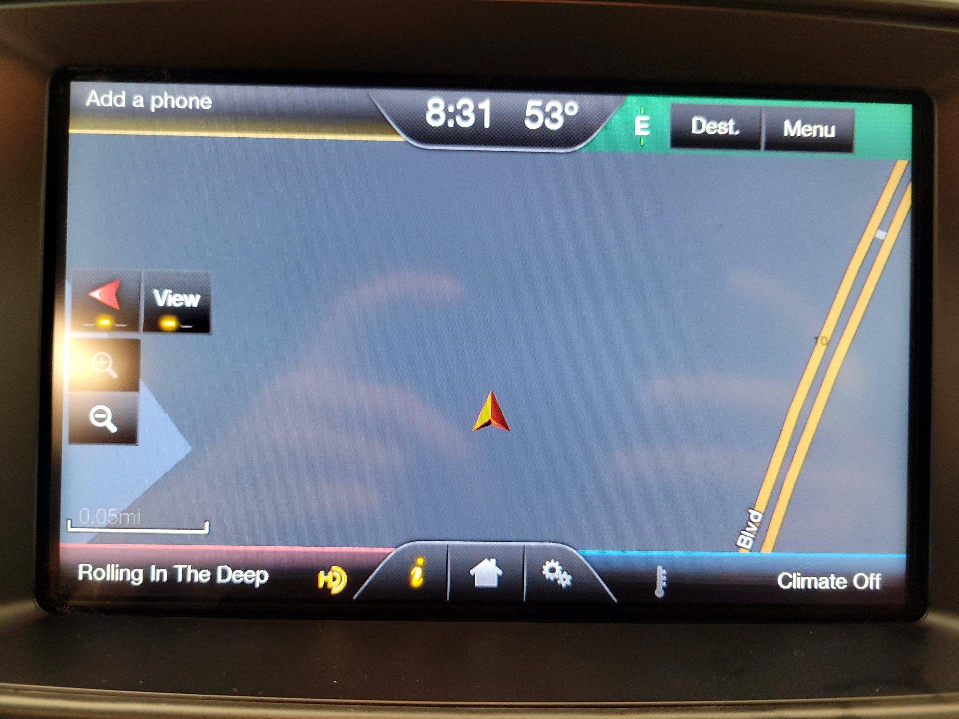 Thumbnail: 2015 Ford Explorer - 14