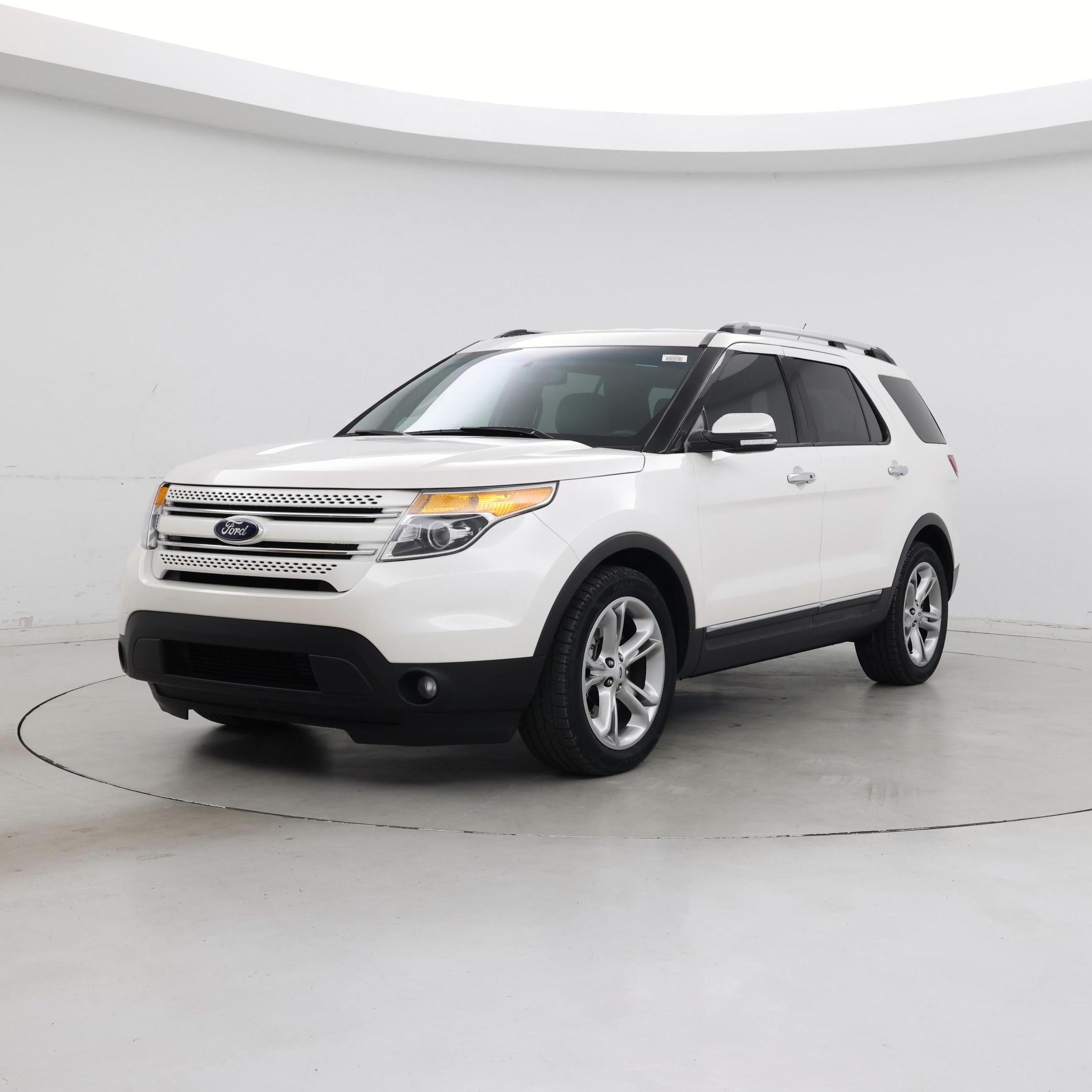 Thumbnail: 2015 Ford Explorer - 4