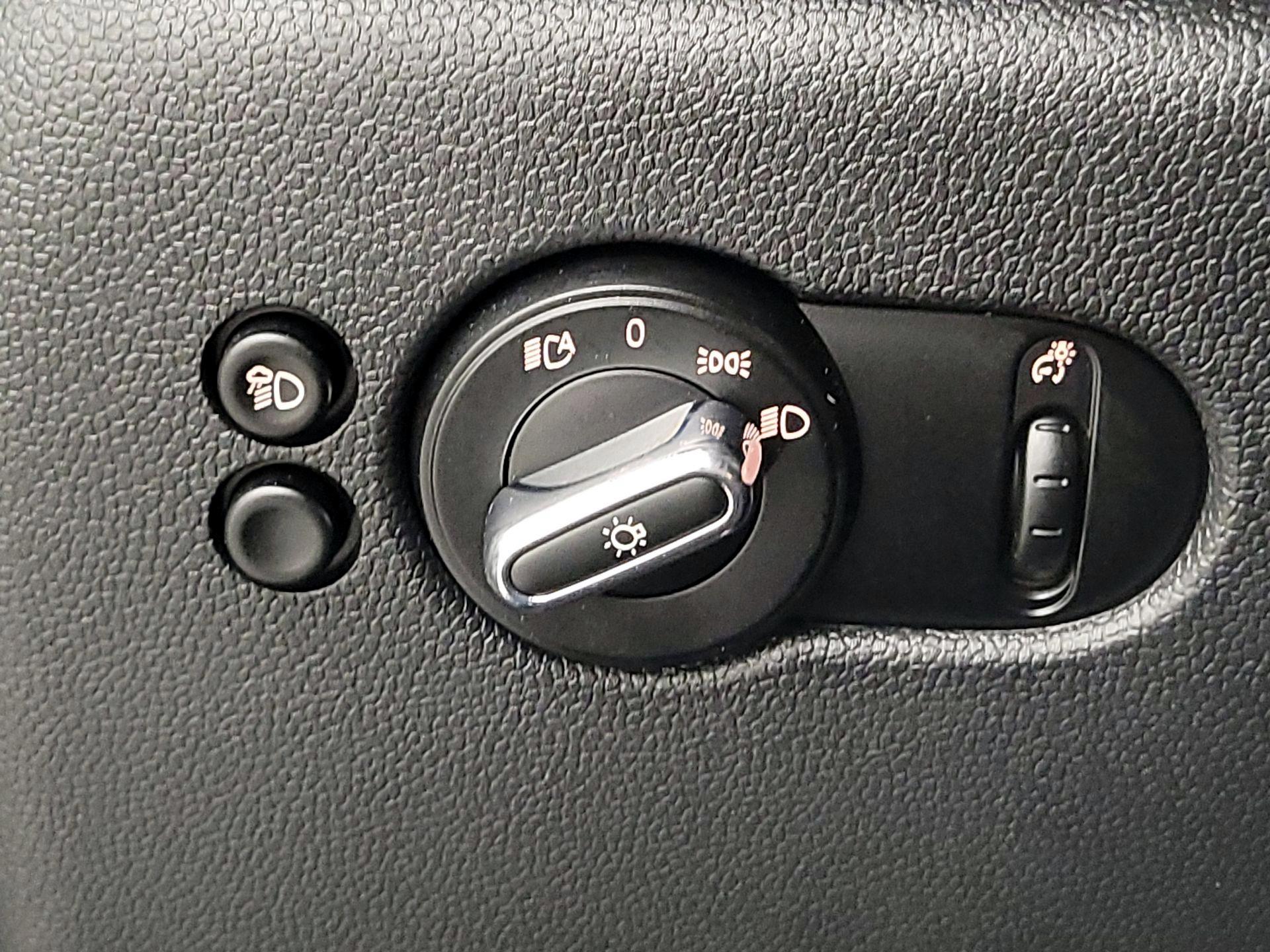 Thumbnail: 2023 MINI Cooper Hardtop - 13