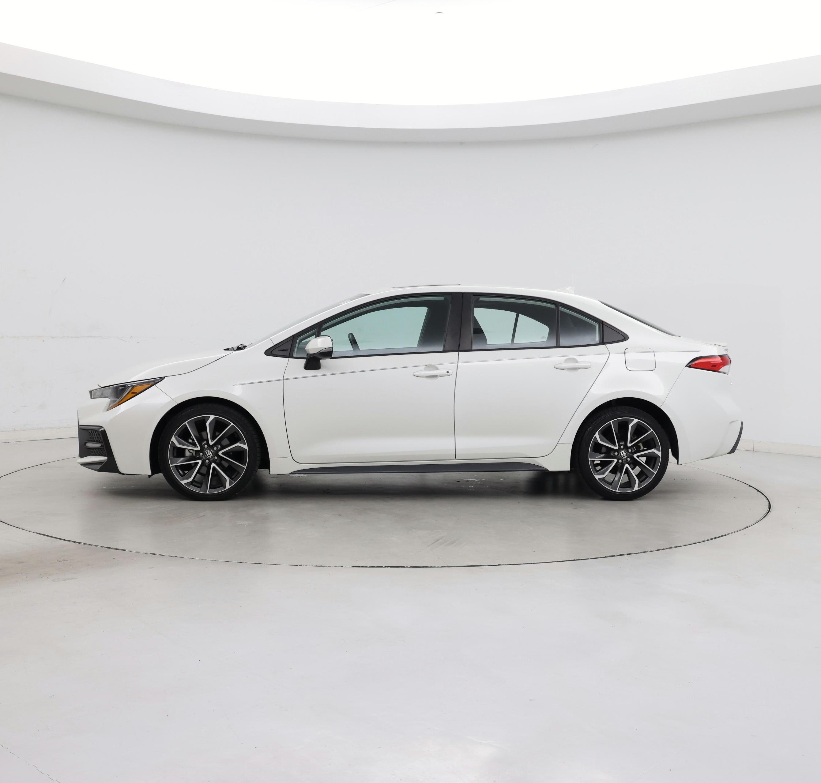 Thumbnail: 2020 Toyota Corolla - 3