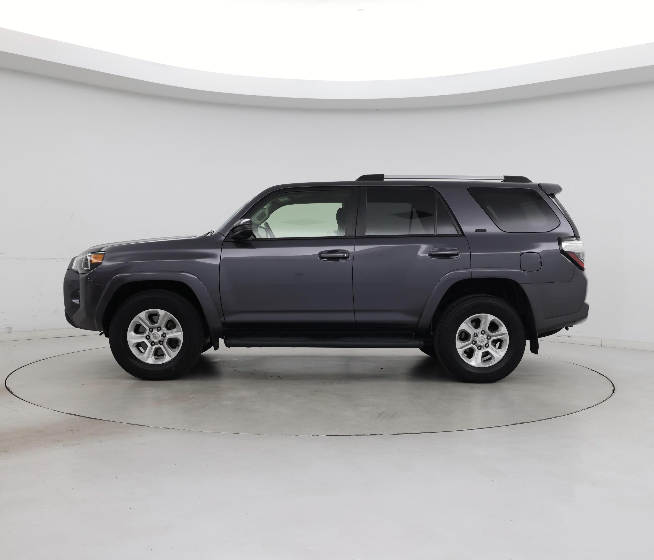 Thumbnail: 2023 Toyota 4Runner - 3