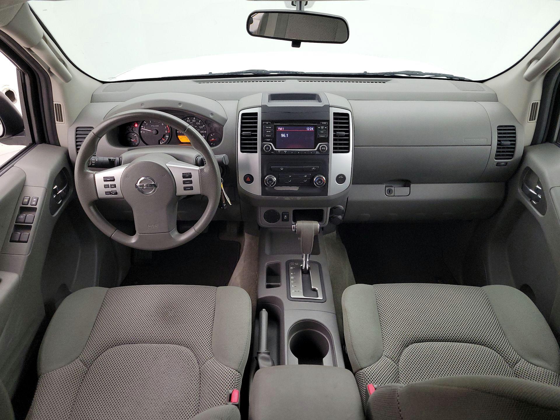 Thumbnail: 2015 Nissan Frontier - 9