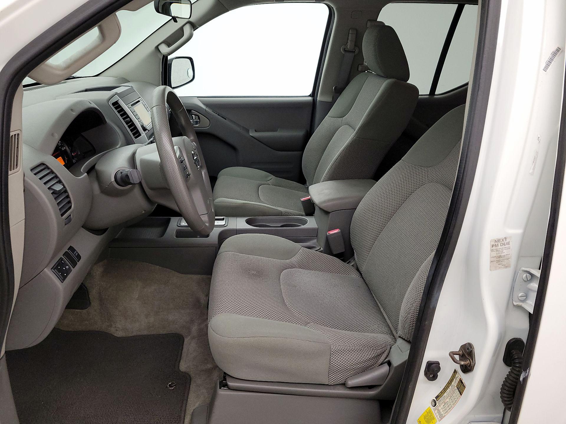 Thumbnail: 2015 Nissan Frontier - 11