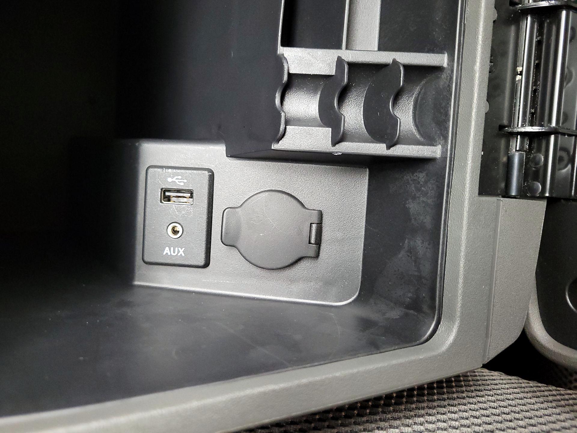 Thumbnail: 2015 Nissan Frontier - 17