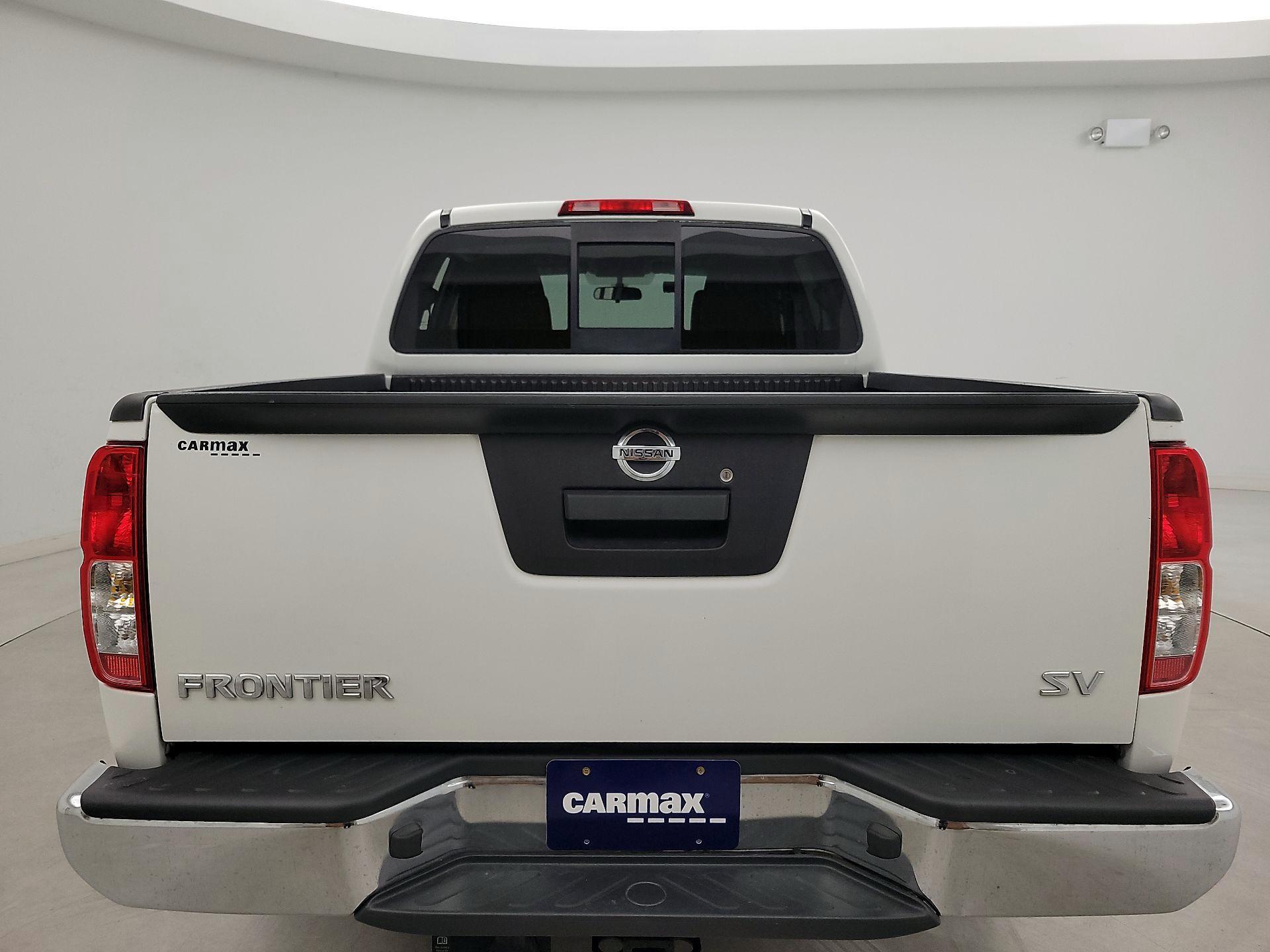 Thumbnail: 2015 Nissan Frontier - 19