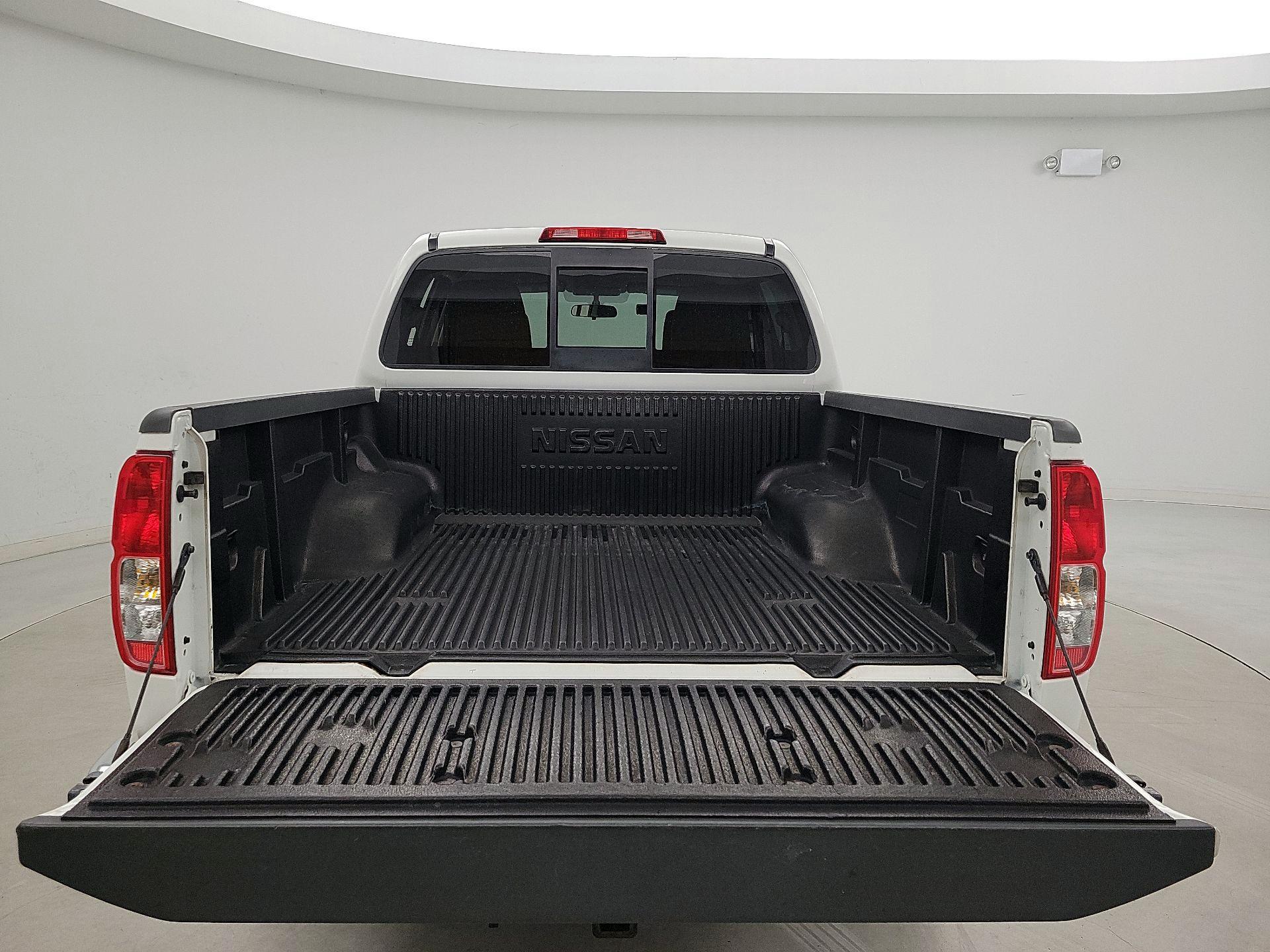 Thumbnail: 2015 Nissan Frontier - 20