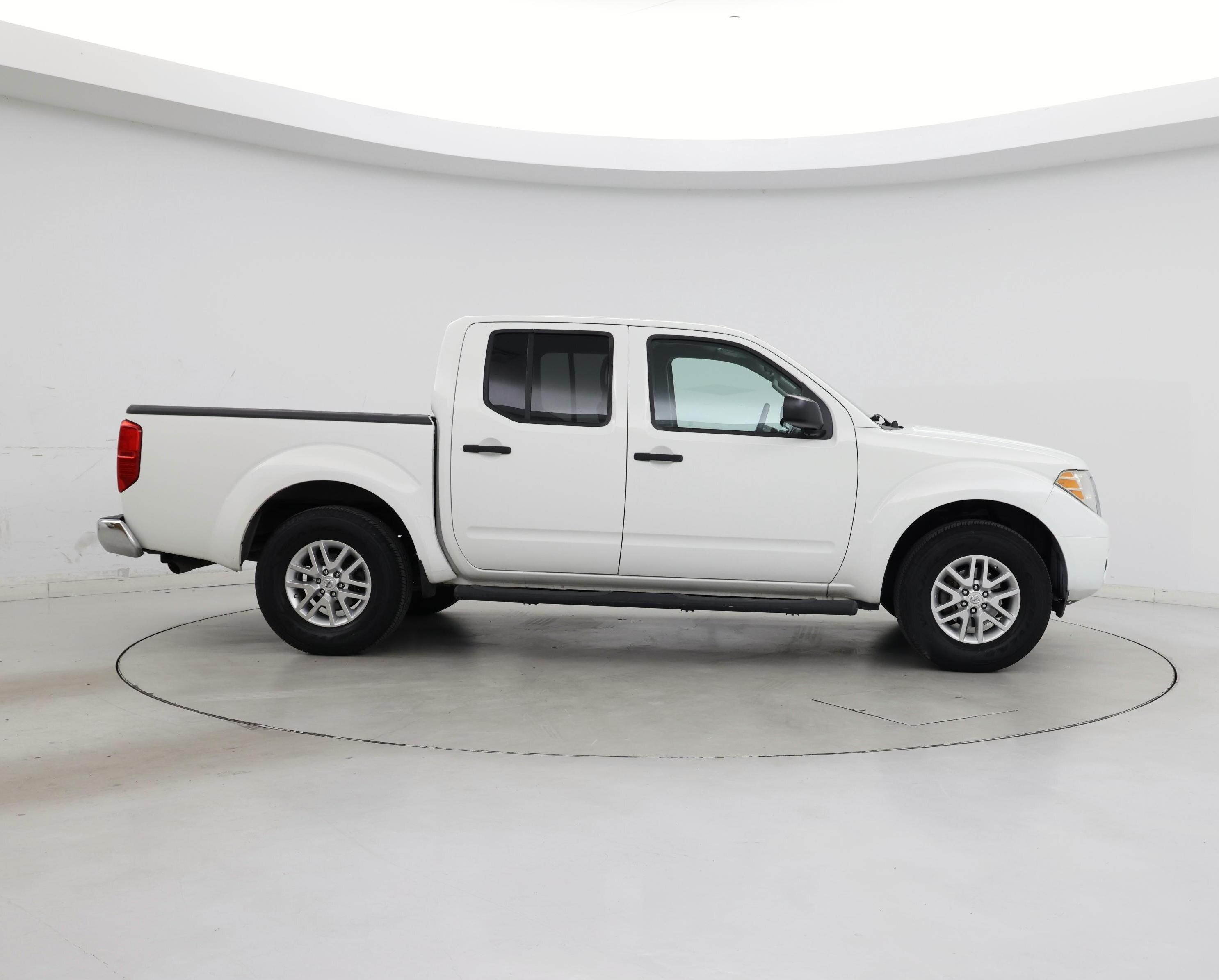 Thumbnail: 2015 Nissan Frontier - 7