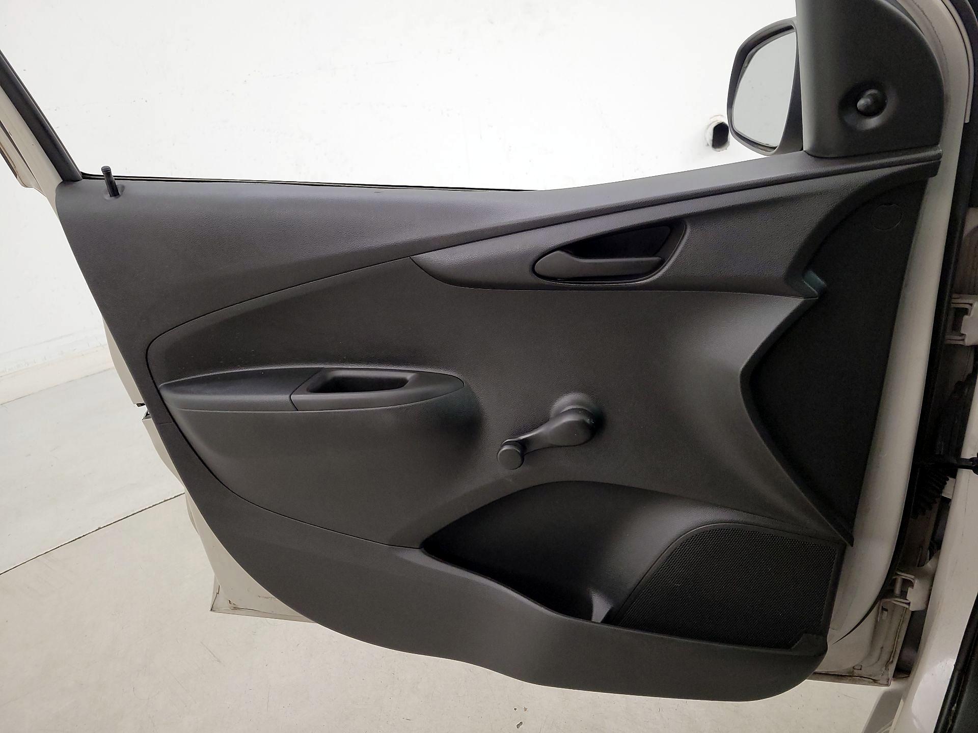 Thumbnail: 2020 Chevrolet Spark - 12