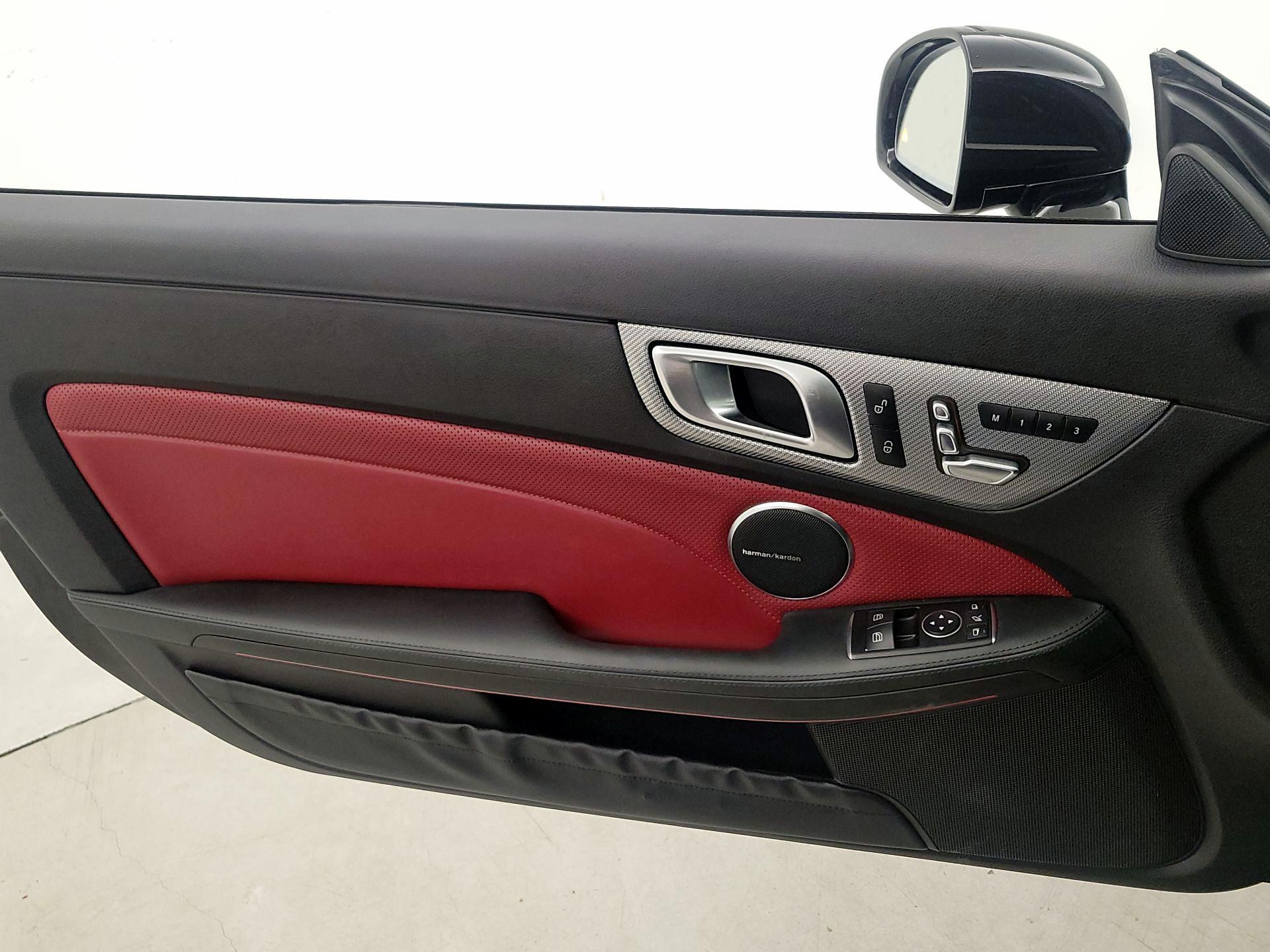 Thumbnail: 2018 Mercedes-Benz SL-Class - 12