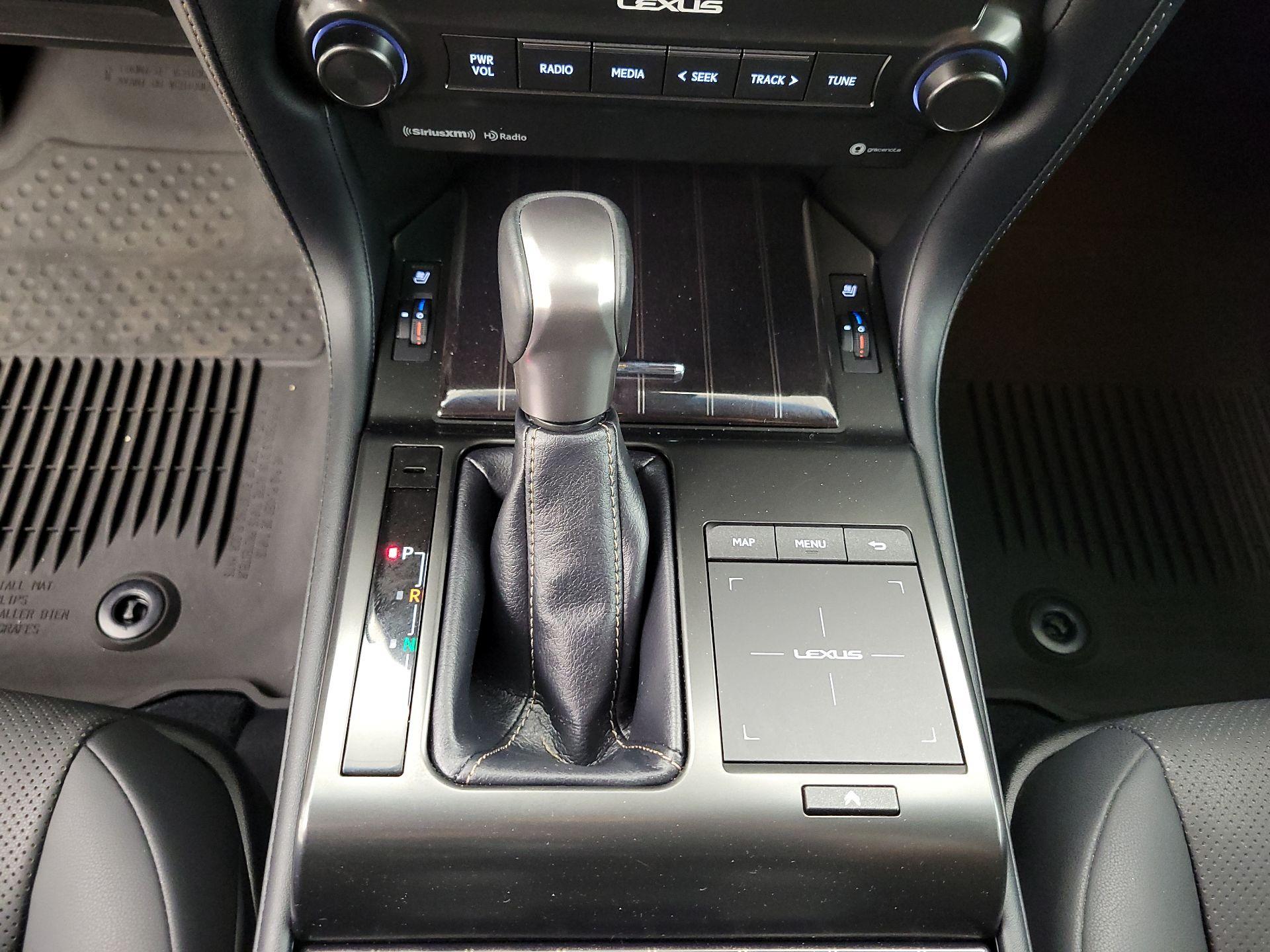 Thumbnail: 2023 Lexus GX - 18