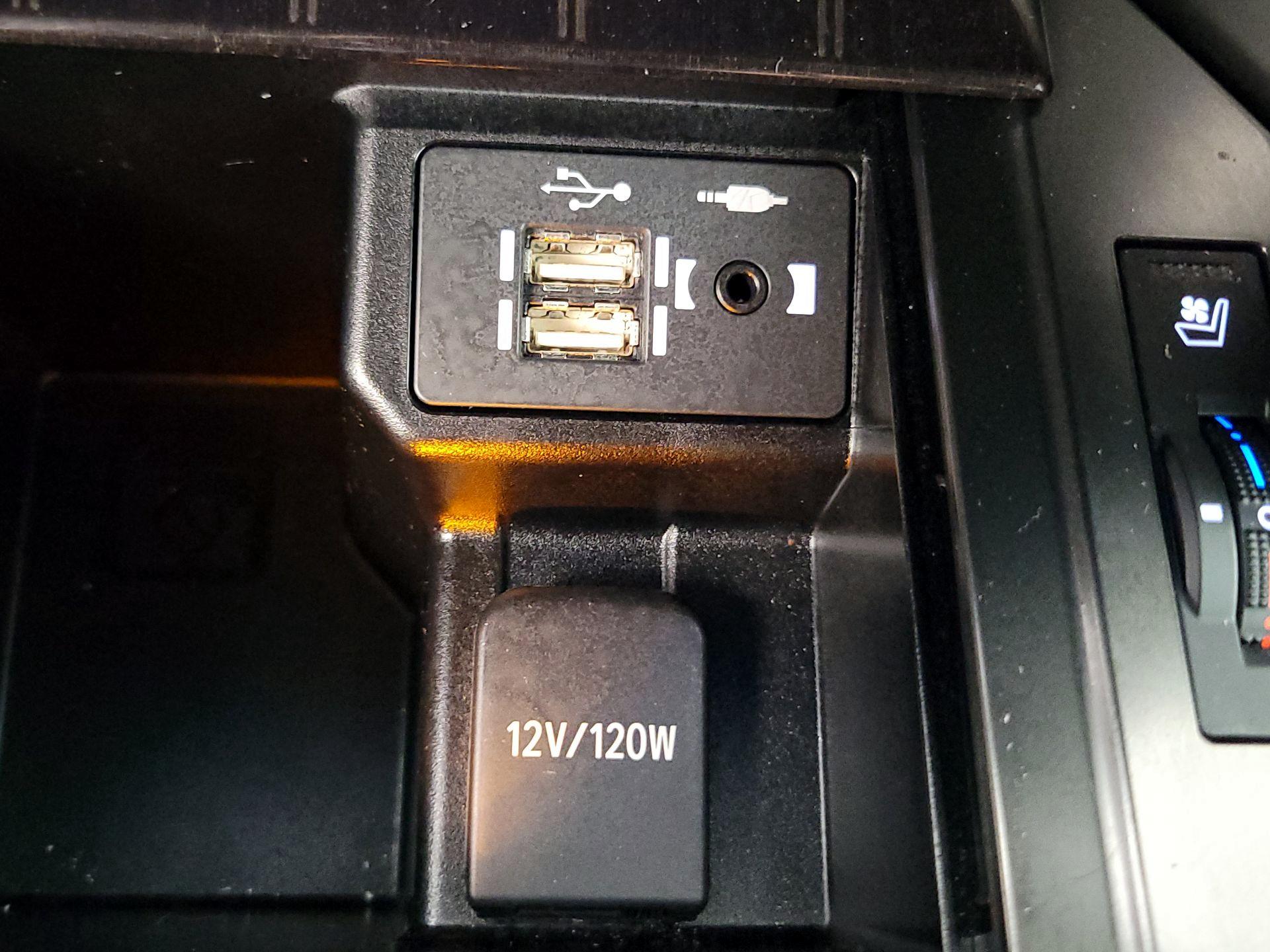 Thumbnail: 2023 Lexus GX - 19