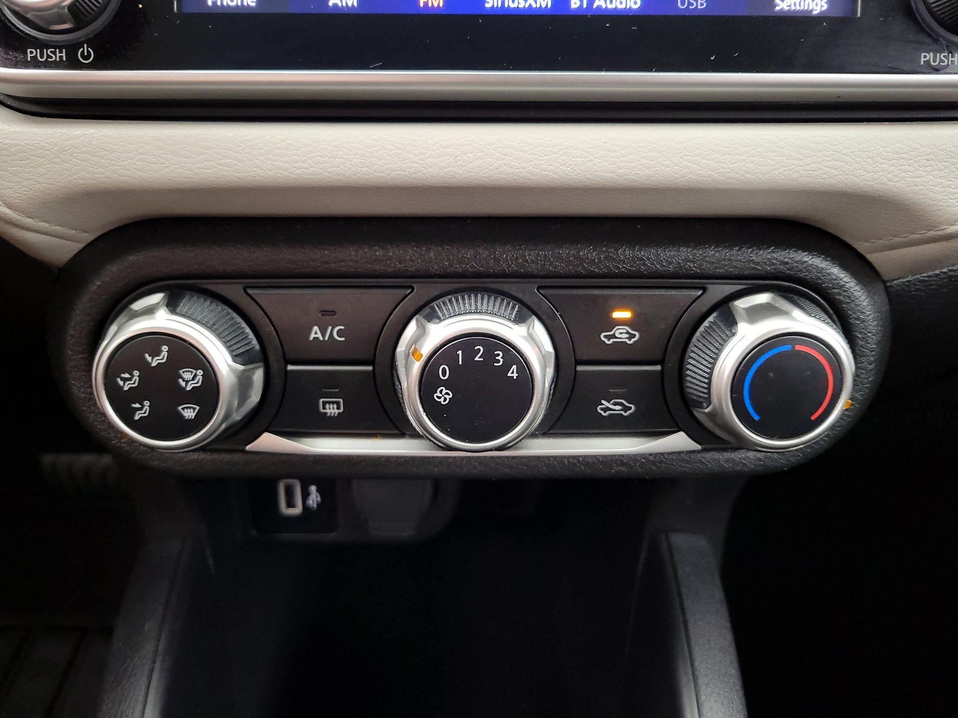 Thumbnail: 2021 Nissan Versa - 15