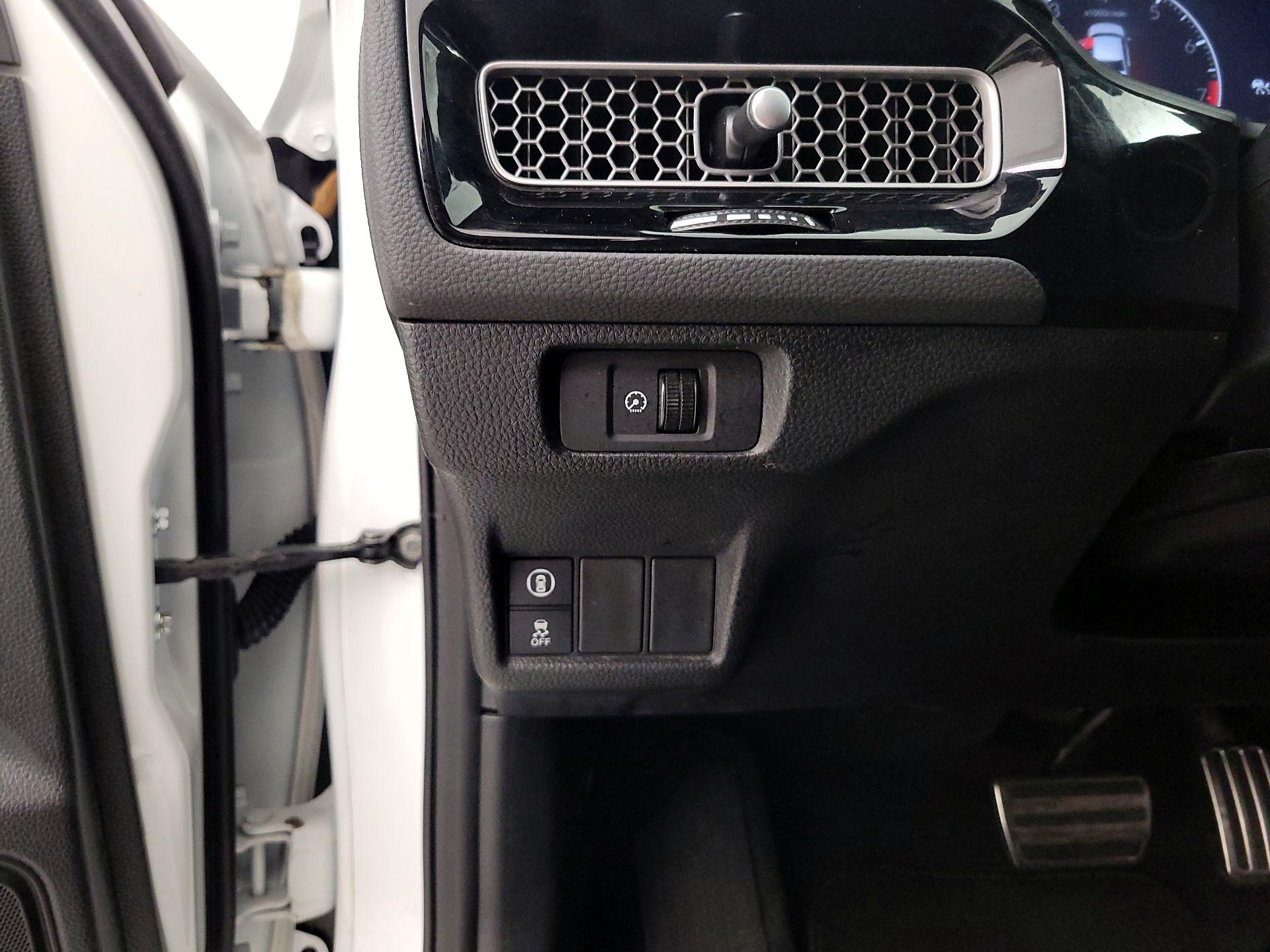 Thumbnail: 2023 Honda Civic - 13