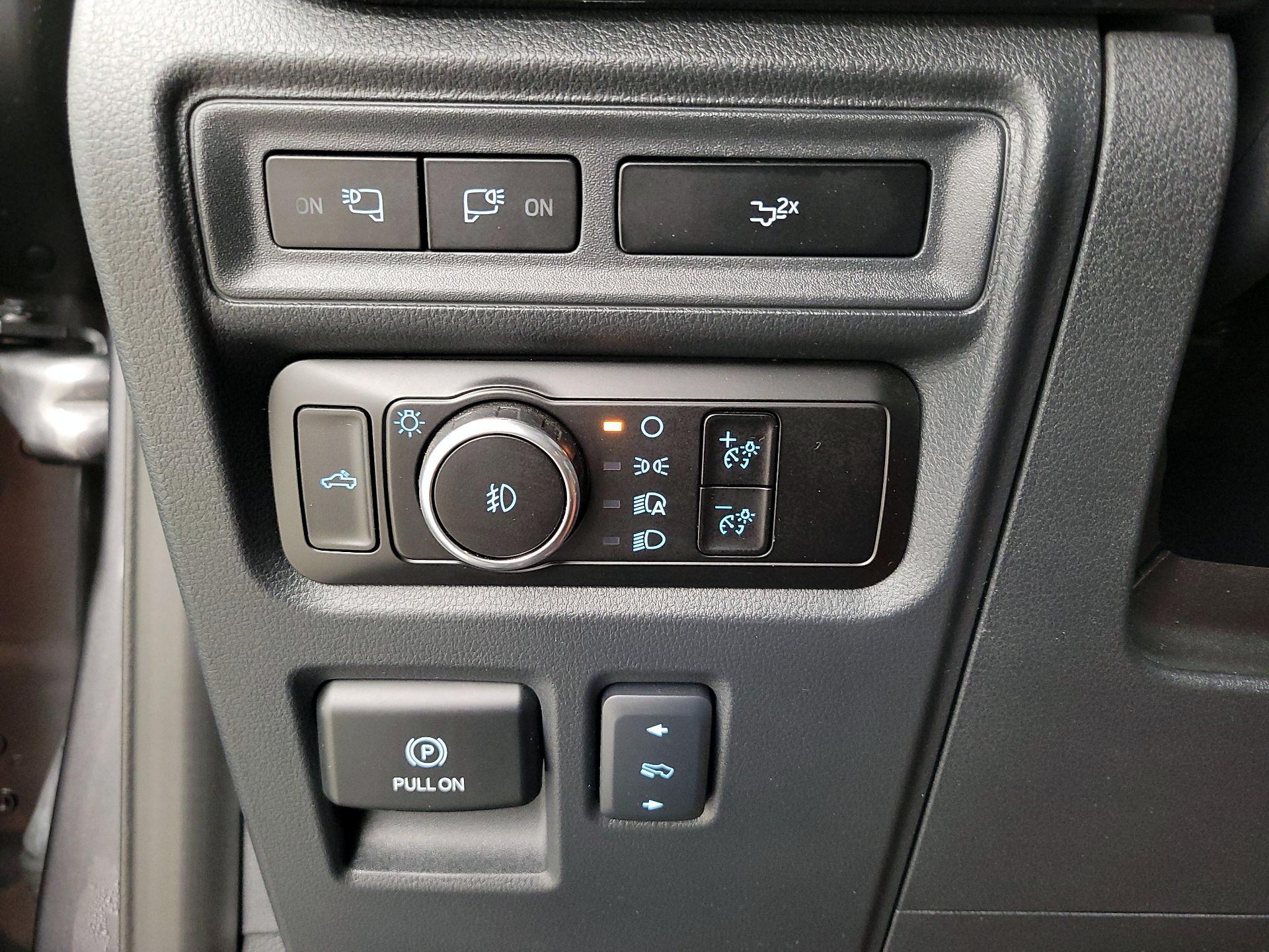 Thumbnail: 2023 Ford F-150 - 13