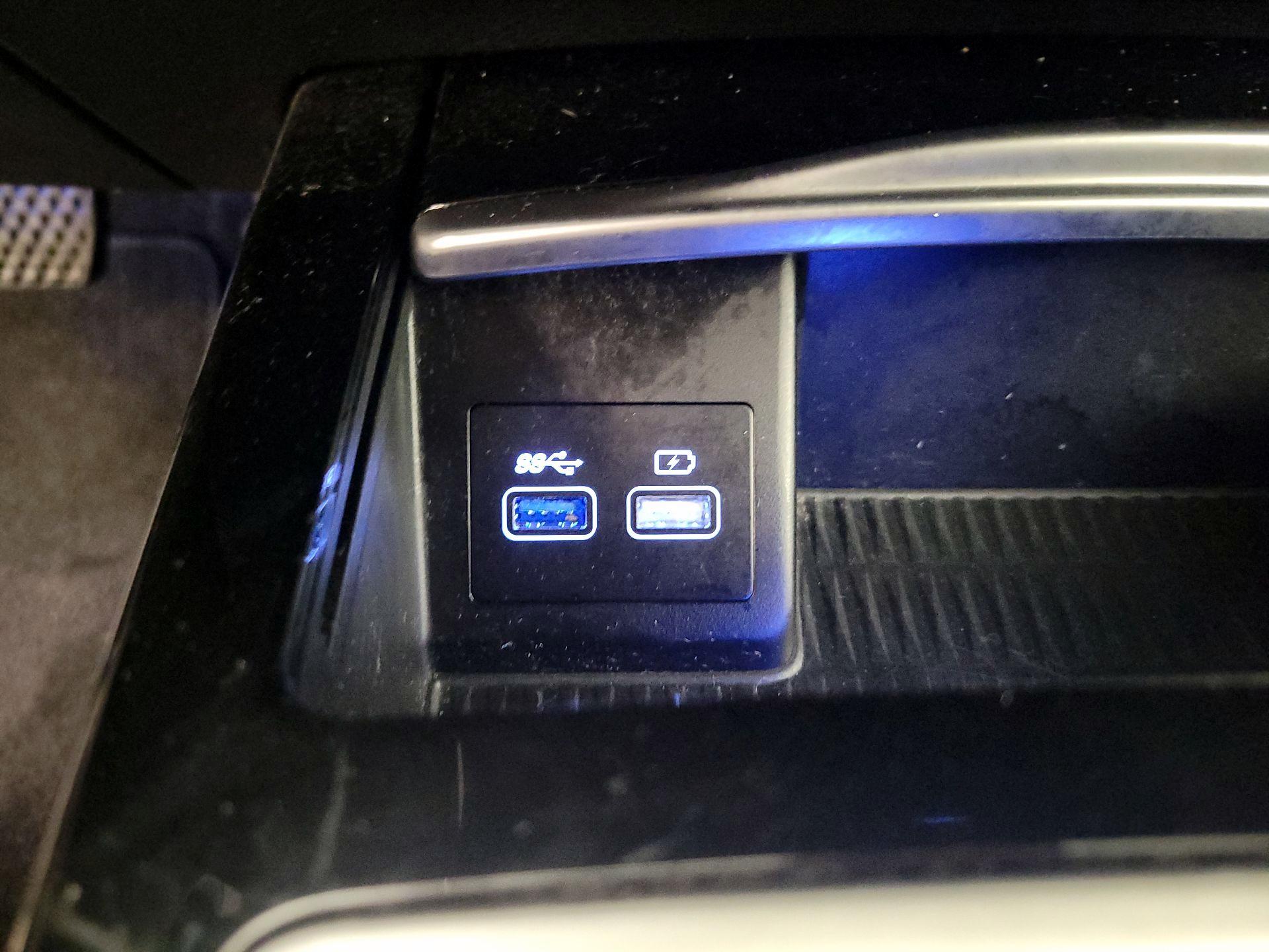 Thumbnail: 2024 Genesis G80 - 19