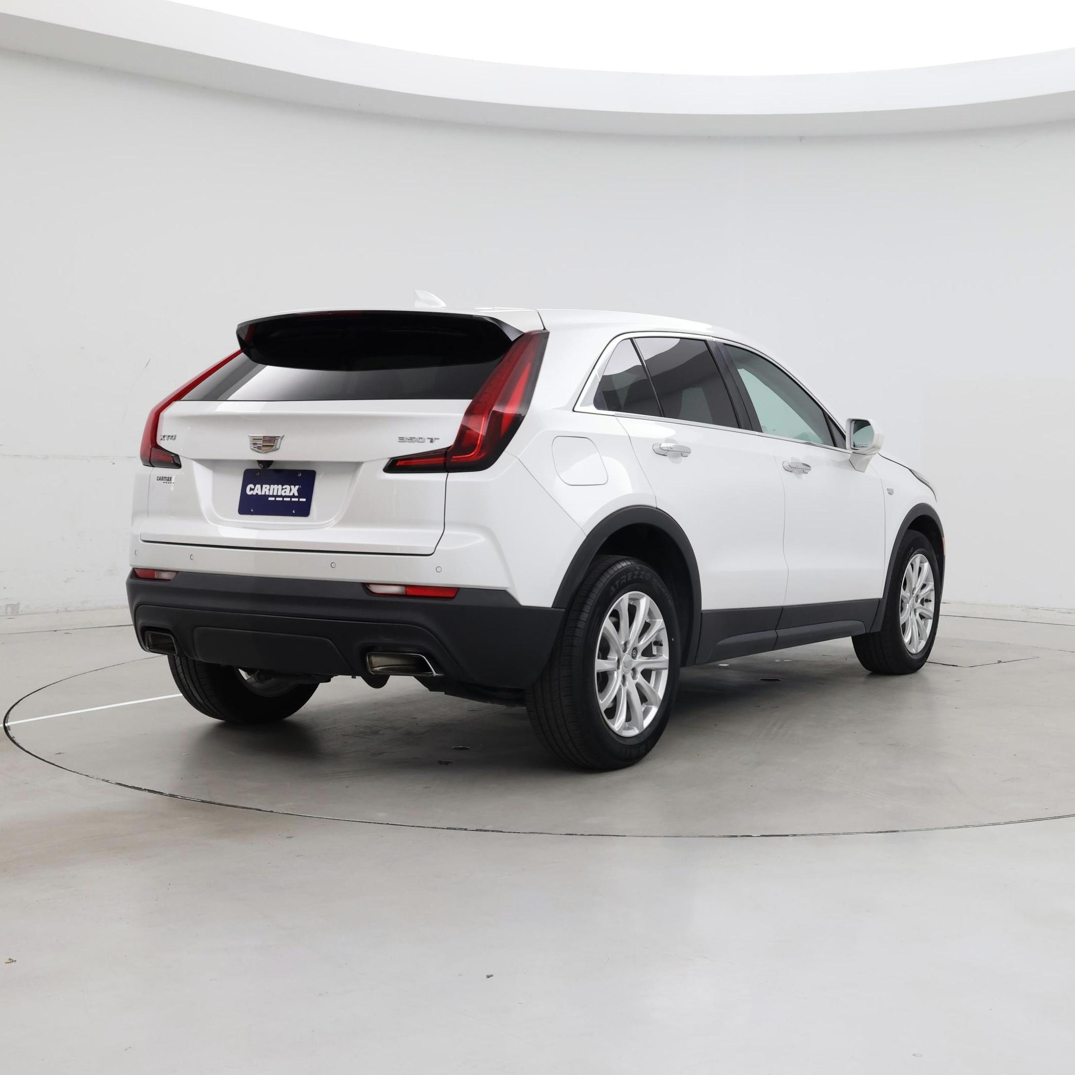 Thumbnail: 2020 Cadillac XT4 - 8