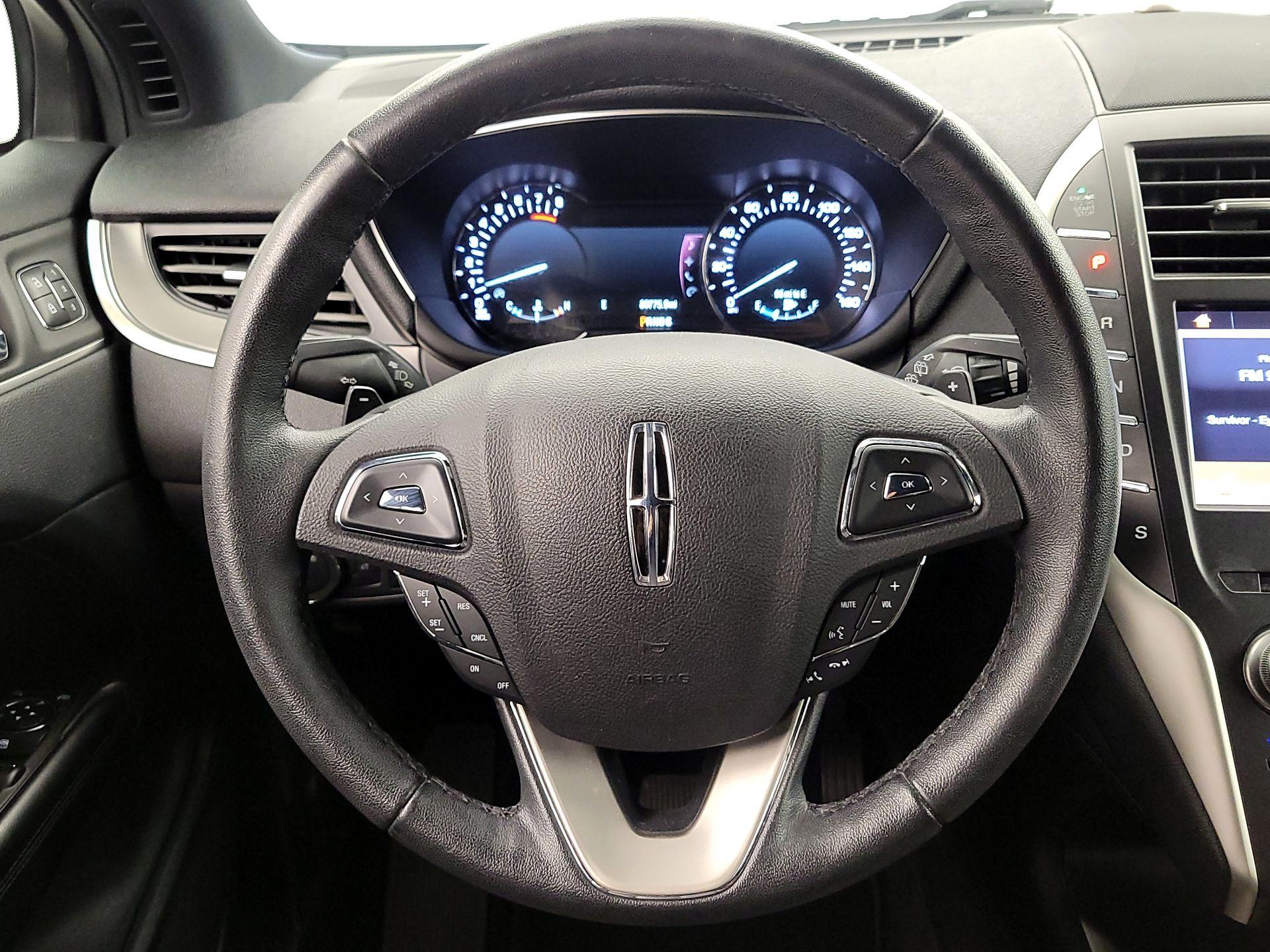 Thumbnail: 2019 Lincoln MKC - 10