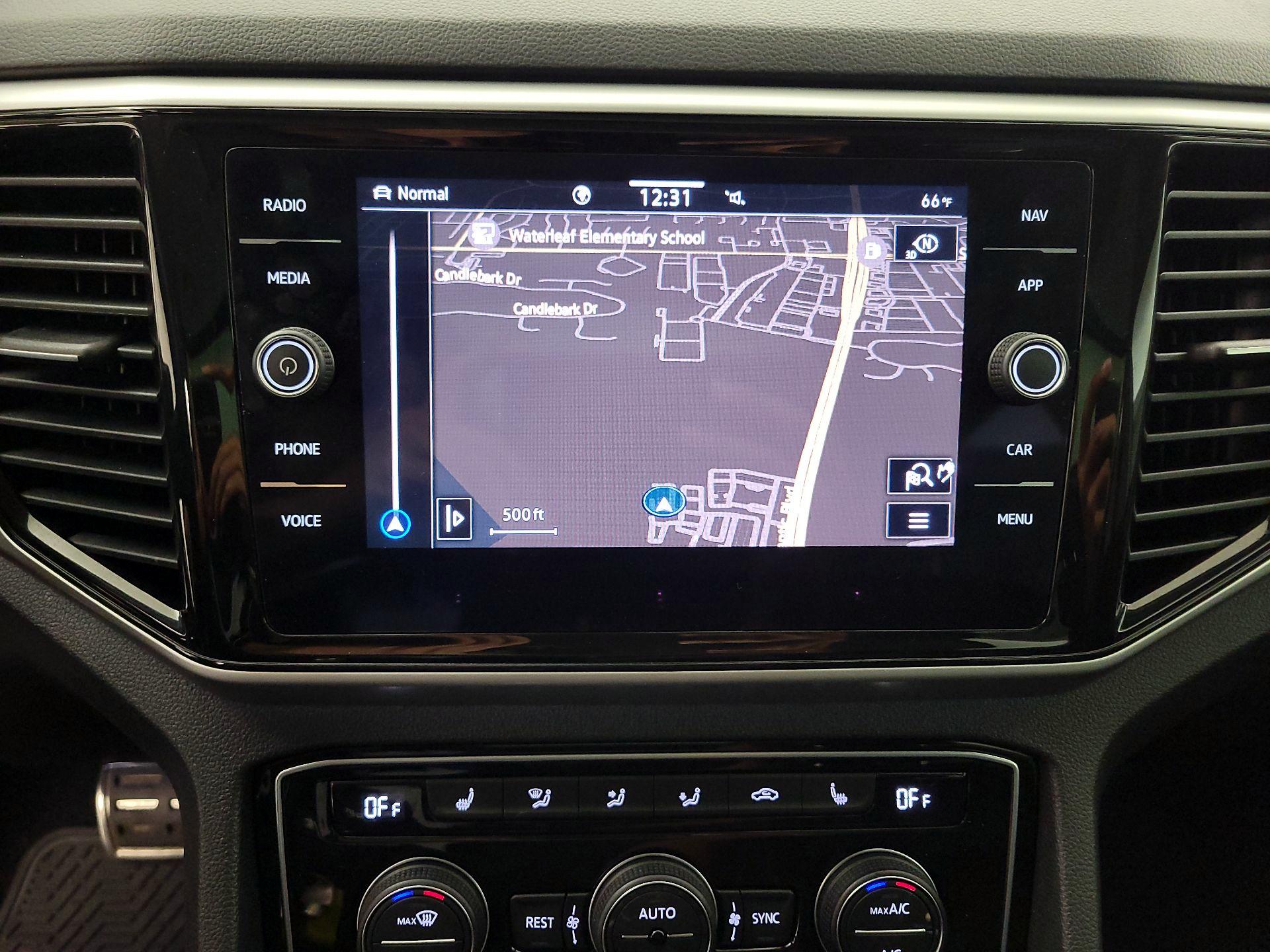 Thumbnail: 2023 Volkswagen Atlas - 14