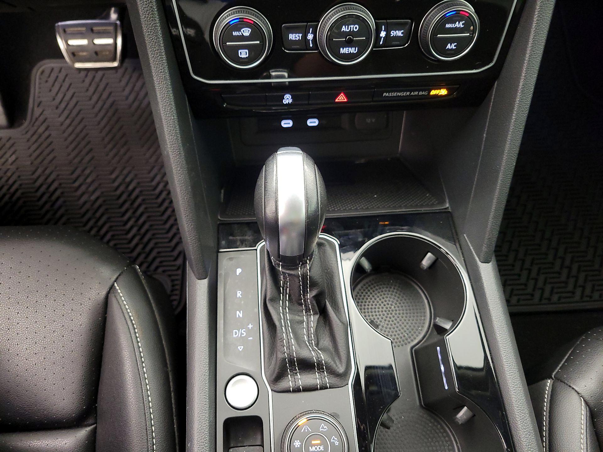 Thumbnail: 2023 Volkswagen Atlas - 18