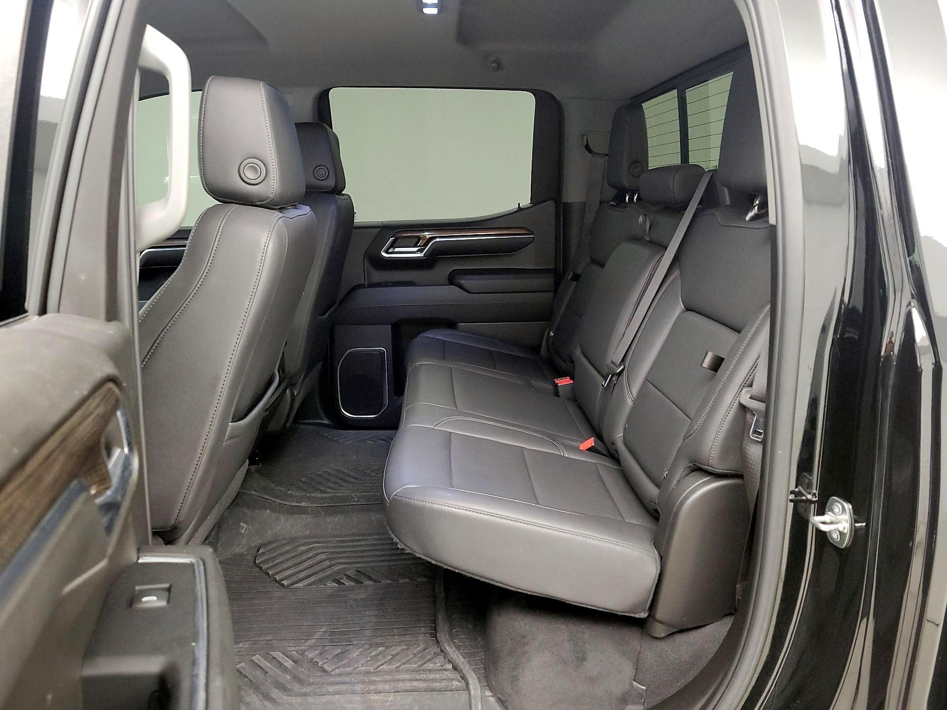 Thumbnail: 2024 Chevrolet Silverado 1500 - 19