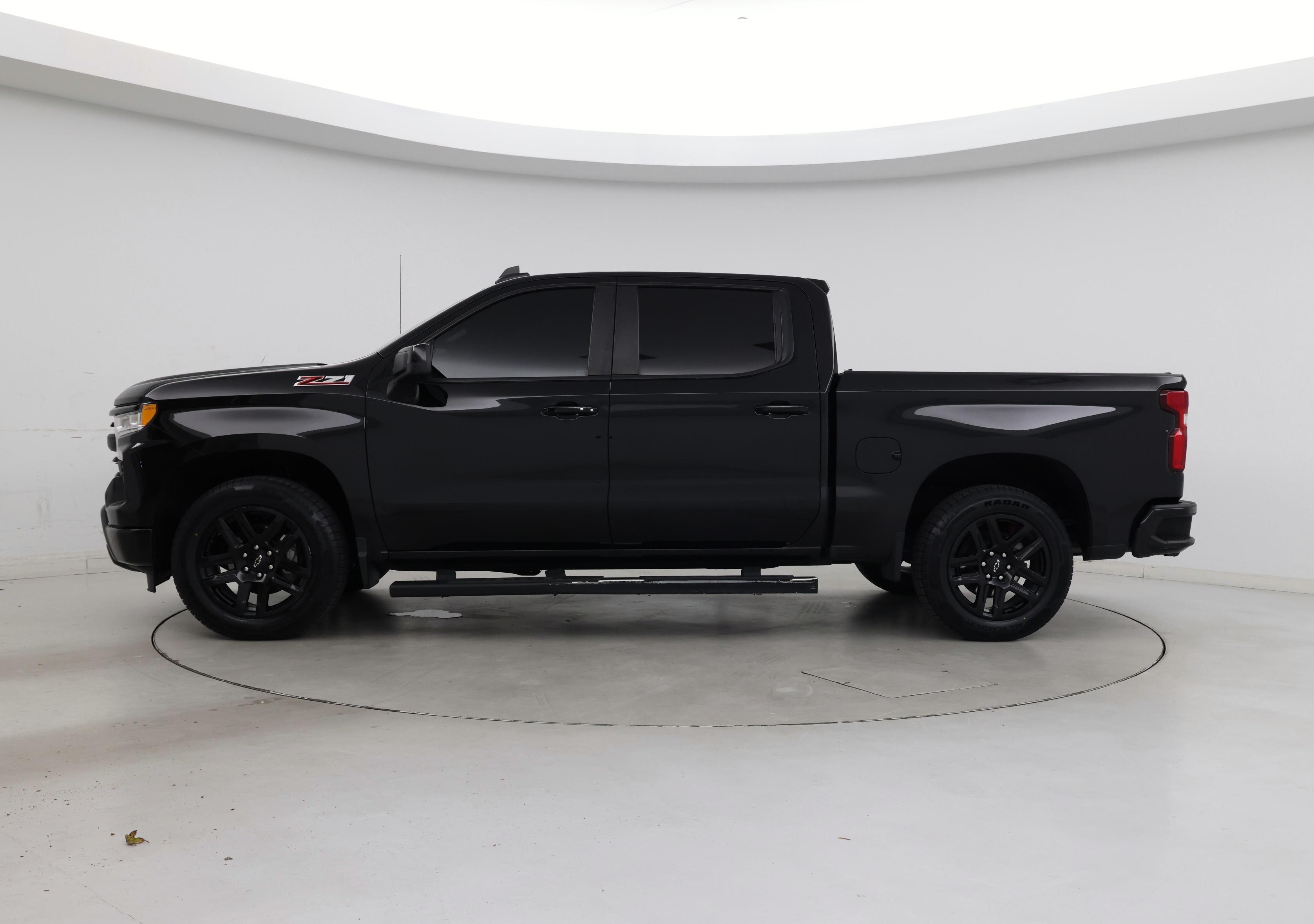 Thumbnail: 2024 Chevrolet Silverado 1500 - 3