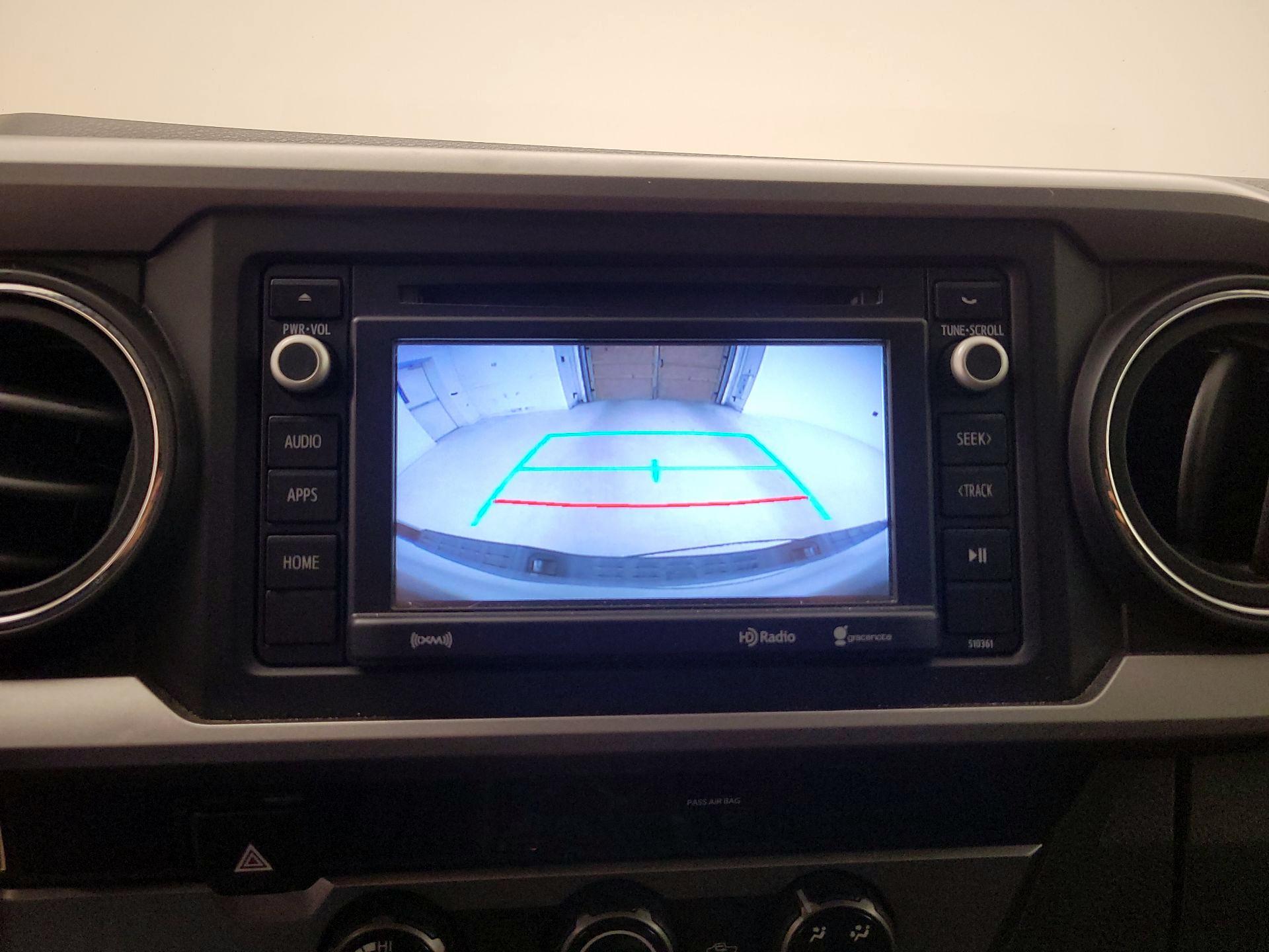 Thumbnail: 2018 Toyota Tacoma - 14