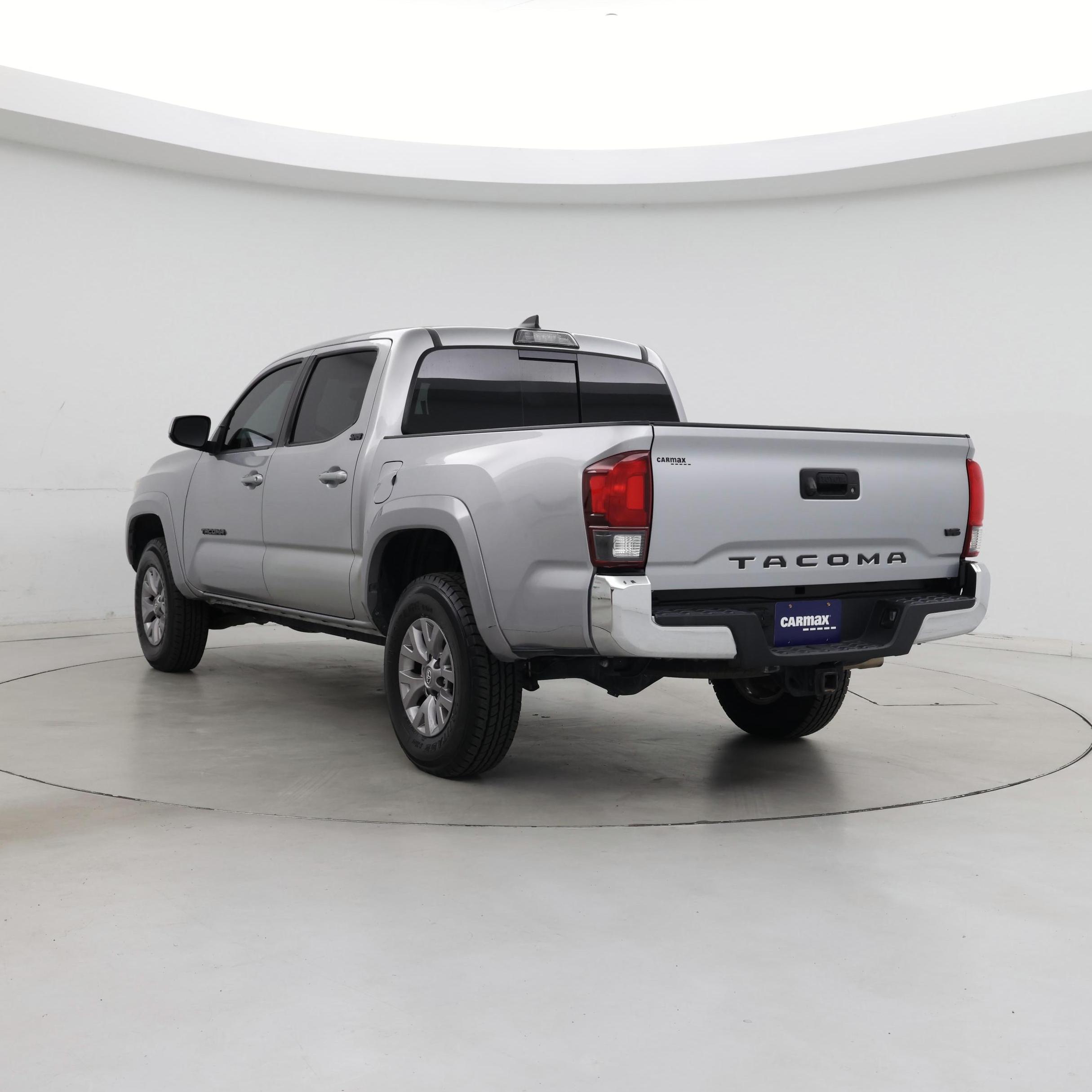 Thumbnail: 2018 Toyota Tacoma - 2