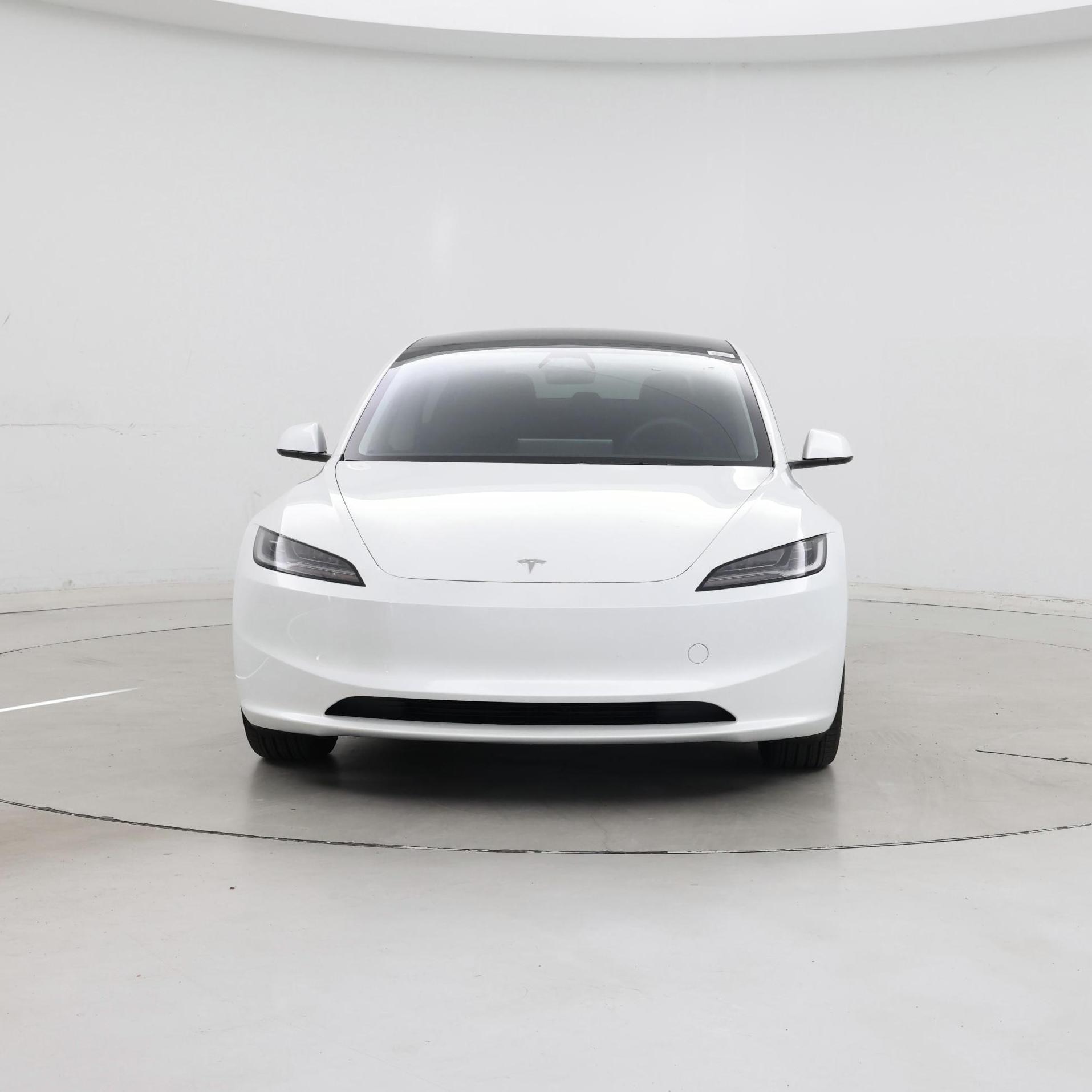 Thumbnail: 2025 Tesla Model 3 - 5