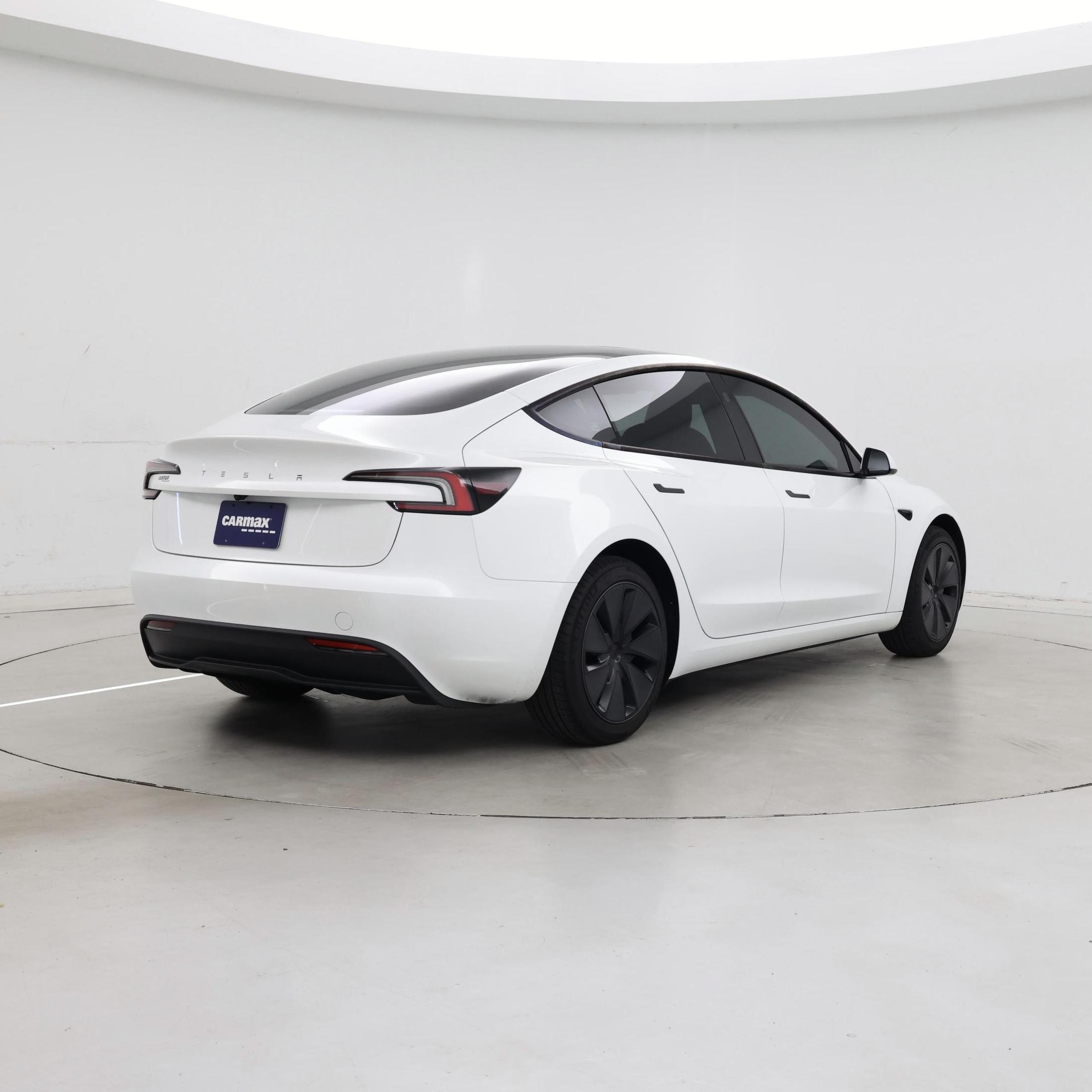 Thumbnail: 2025 Tesla Model 3 - 8