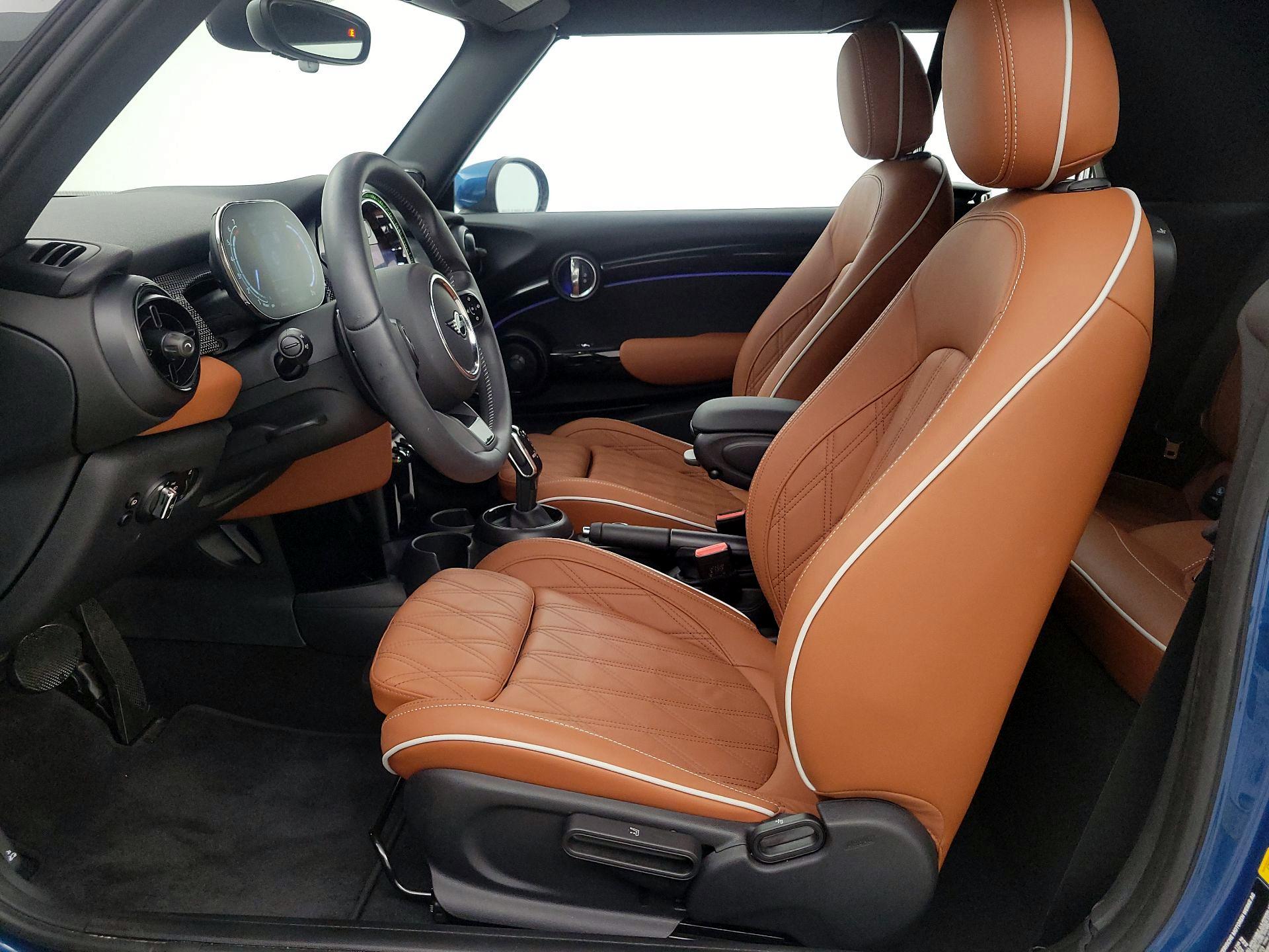 Thumbnail: 2023 MINI Cooper - 11