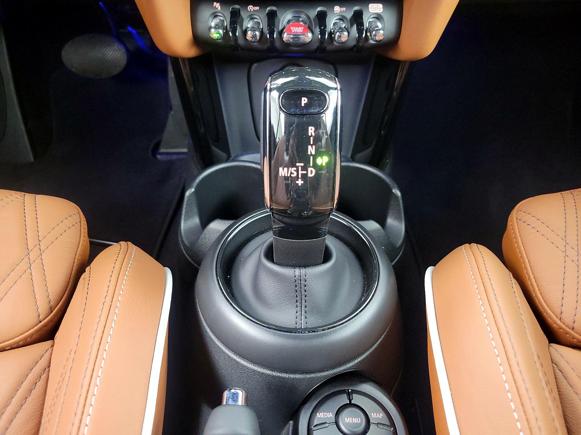 Thumbnail: 2023 MINI Cooper - 18