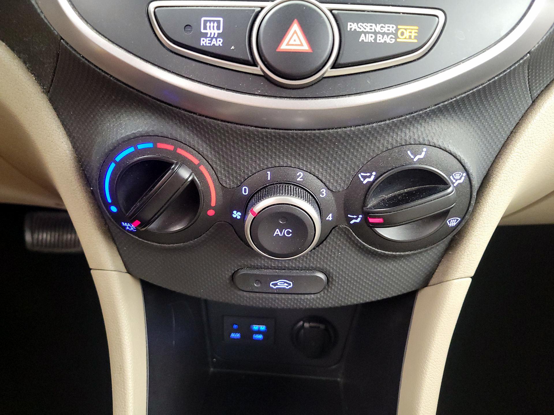 Thumbnail: 2017 Hyundai Accent - 15