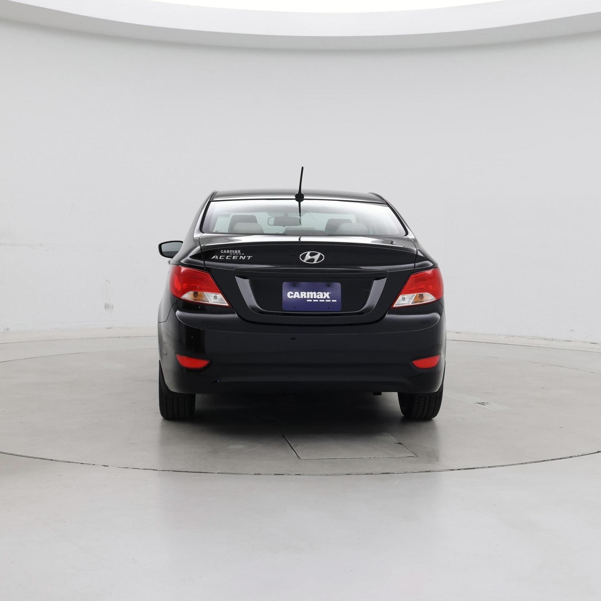 Thumbnail: 2017 Hyundai Accent - 6